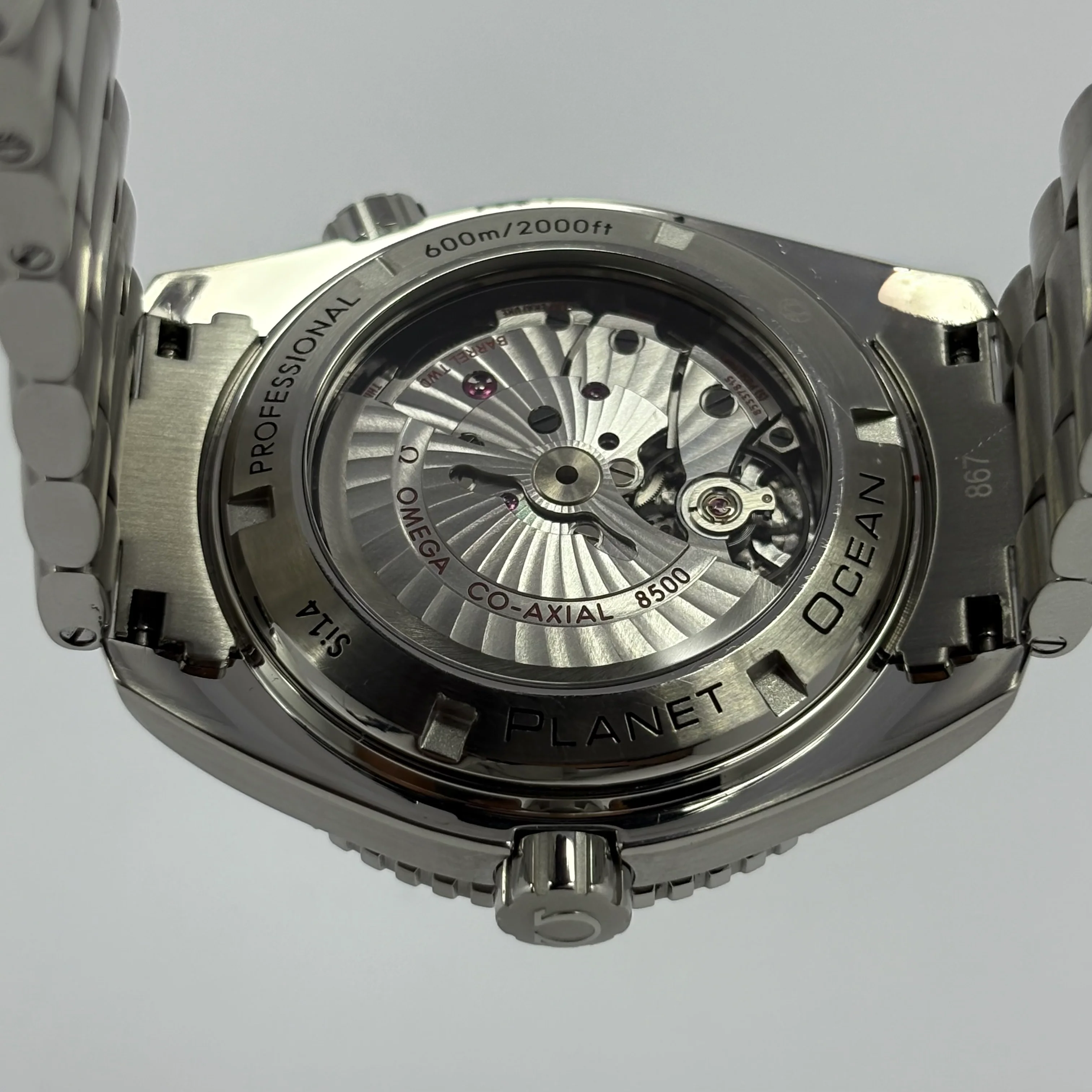Reloj Omega Seamaster Planet Ocean 600M Automático - Image 8