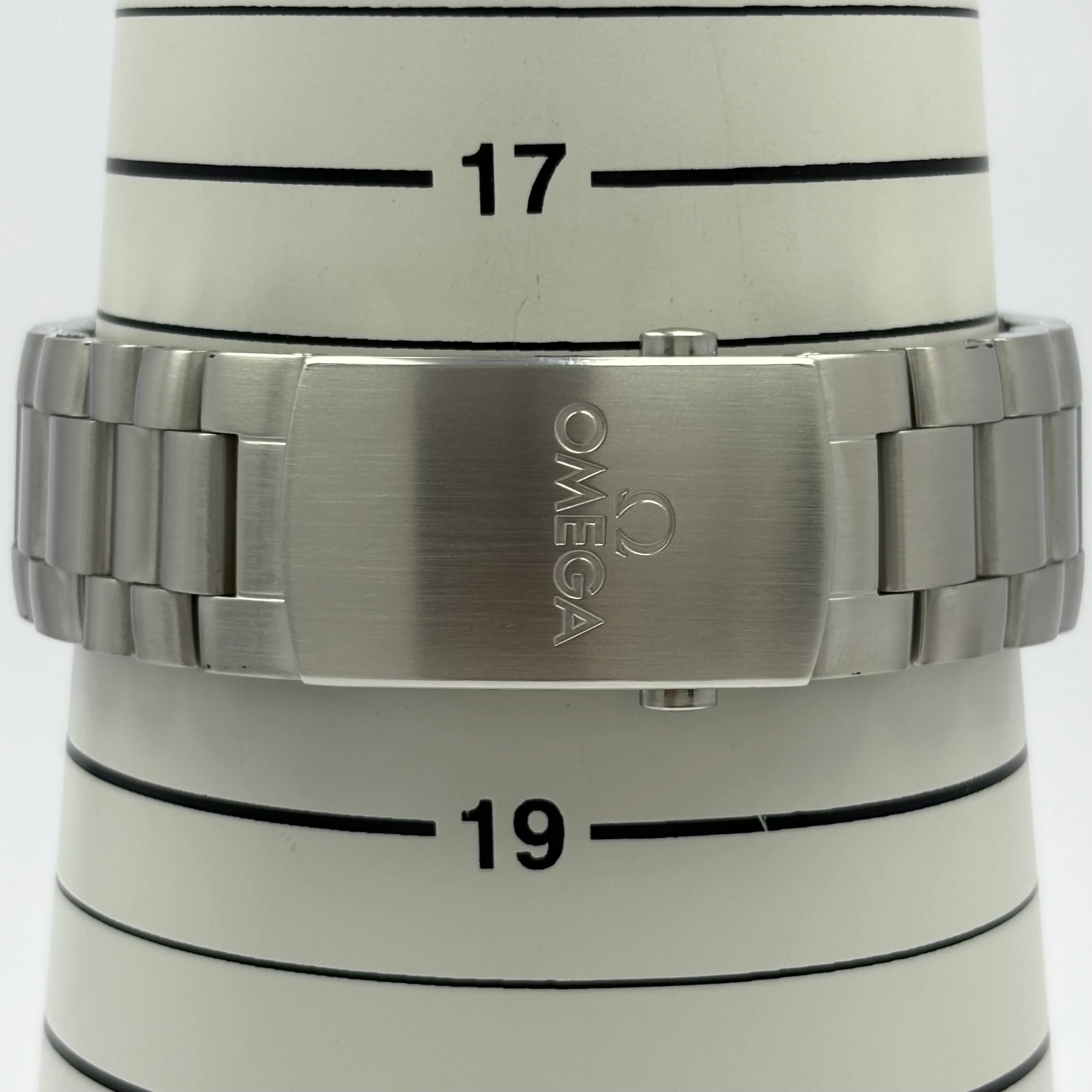 Reloj Omega Seamaster Planet Ocean 600M Automático - Image 9