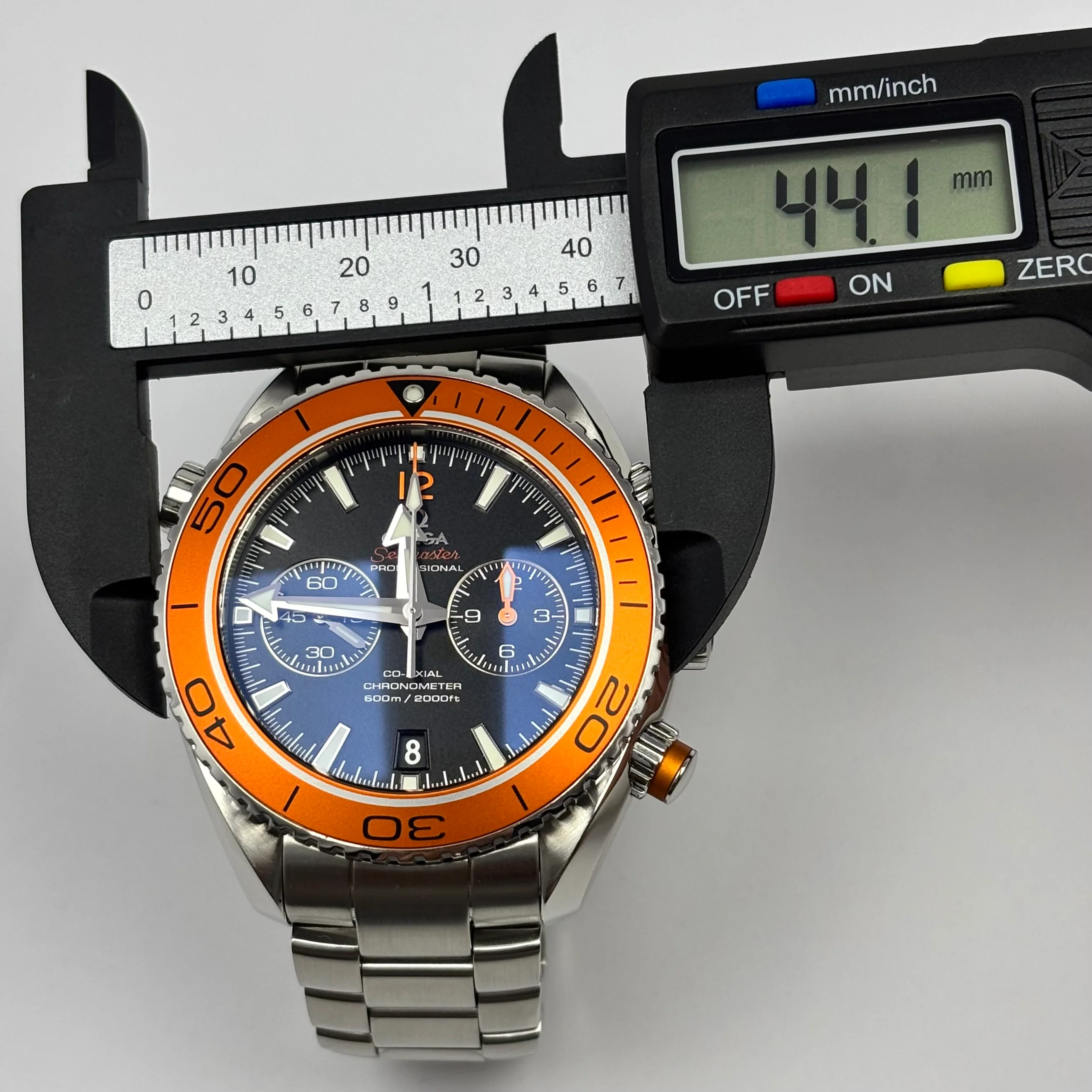 Reloj Omega Seamaster Planet Ocean Cronógrafo Automático - Image 8