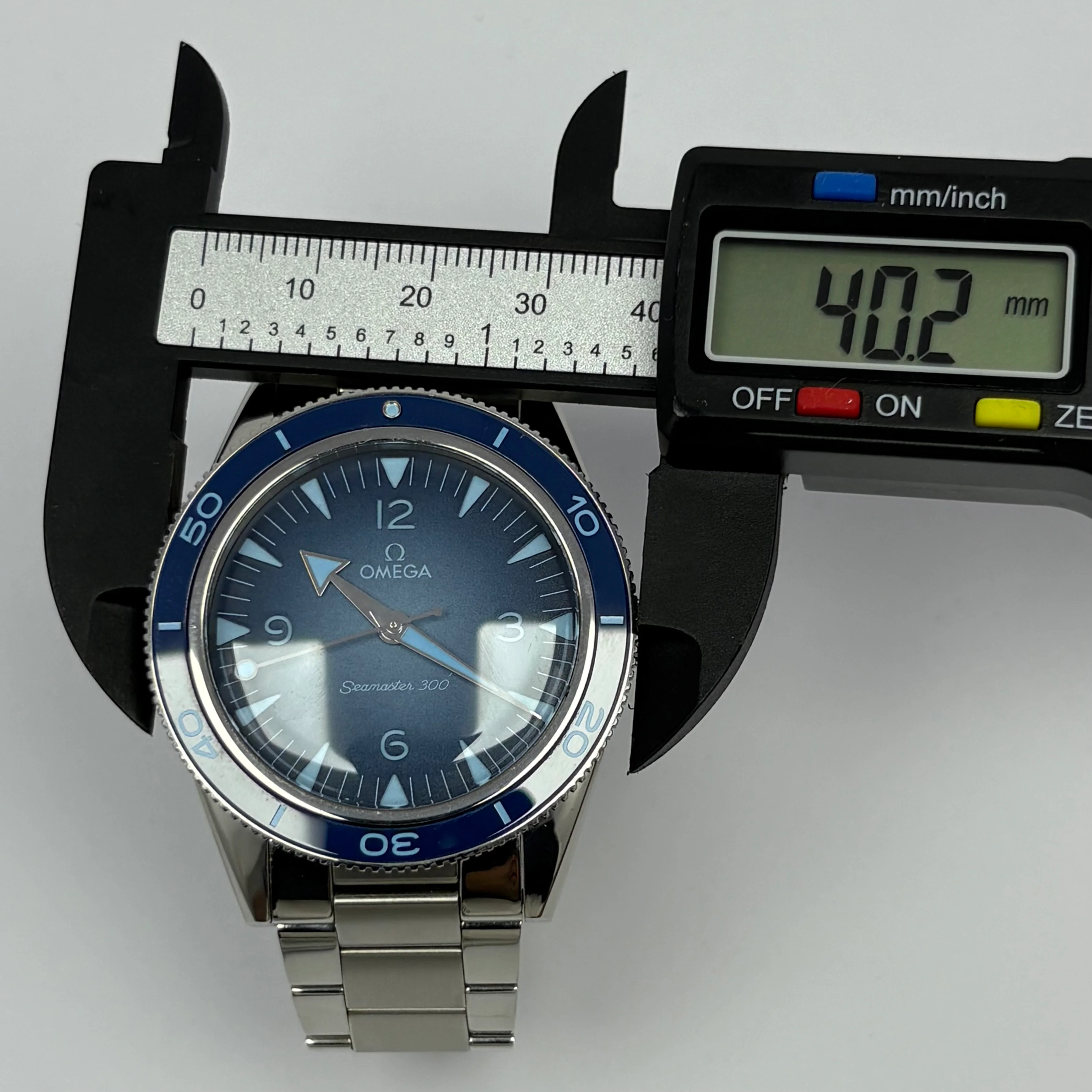 Reloj Omega Seamaster 300 Summer Blue Automático - Image 6