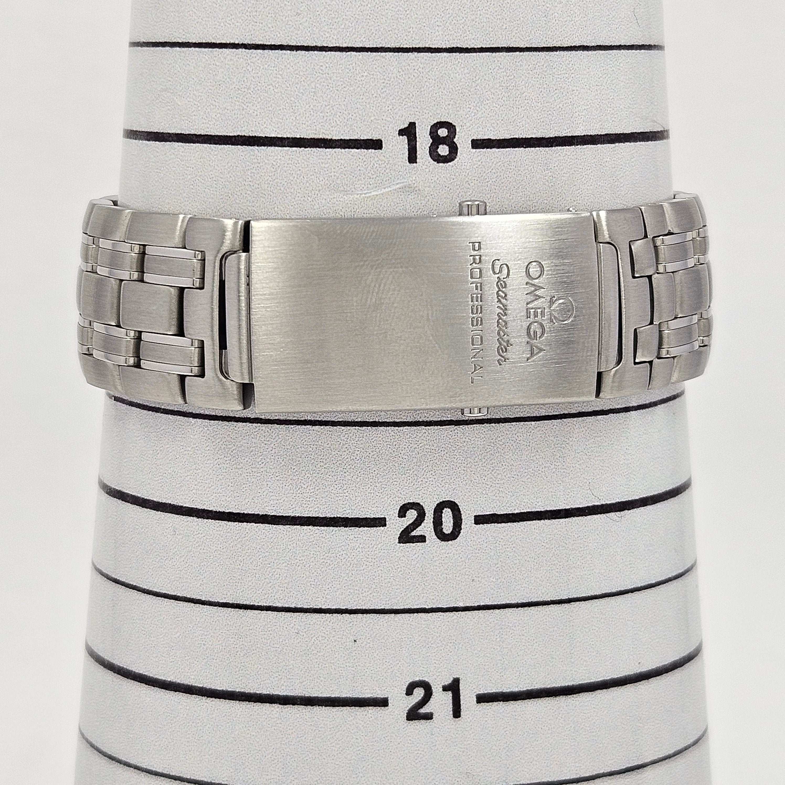 Reloj Omega Seamaster 300m "James Bond" Automático - Image 9