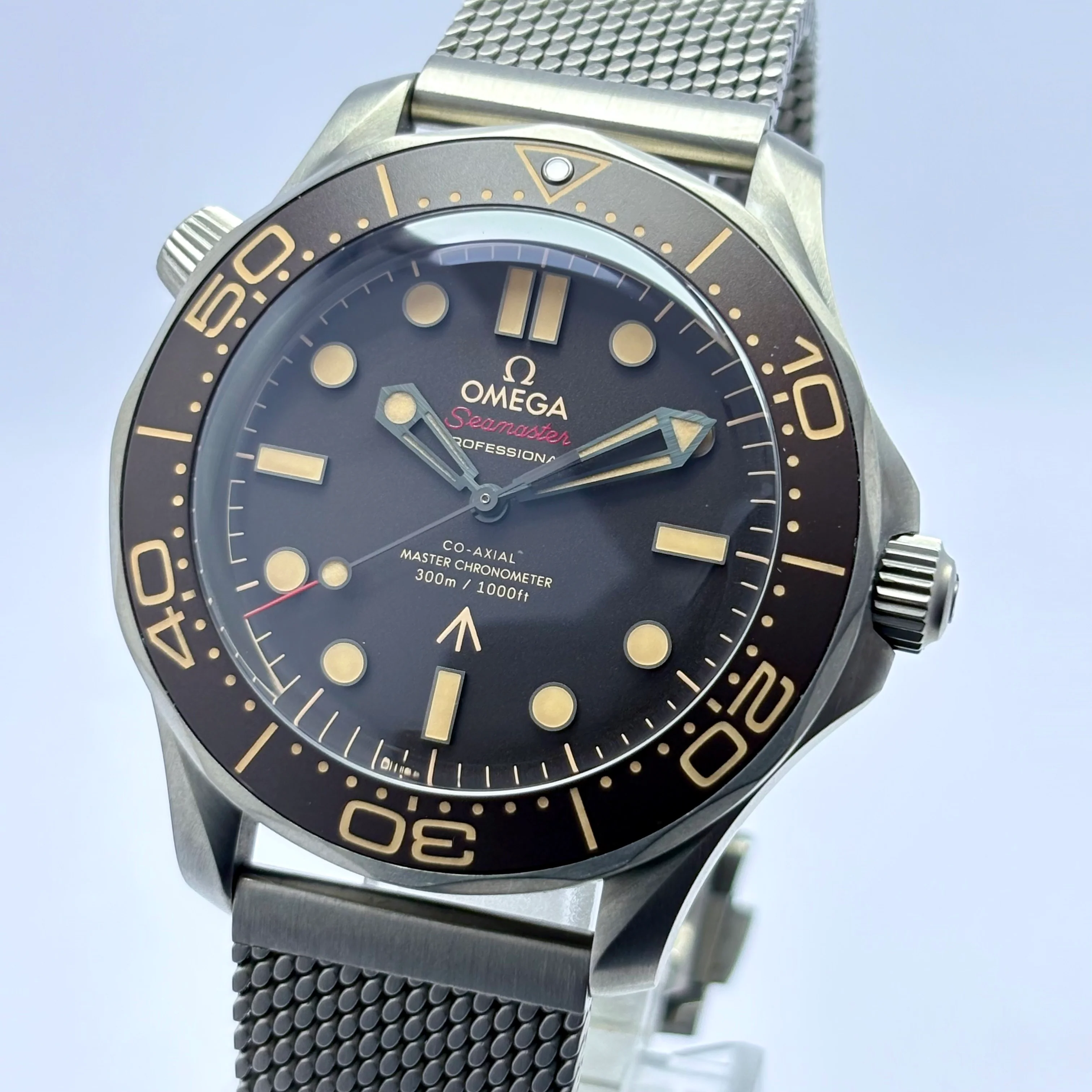 Reloj Omega Seamaster Diver 007 ”No Time To Die” - Image 3