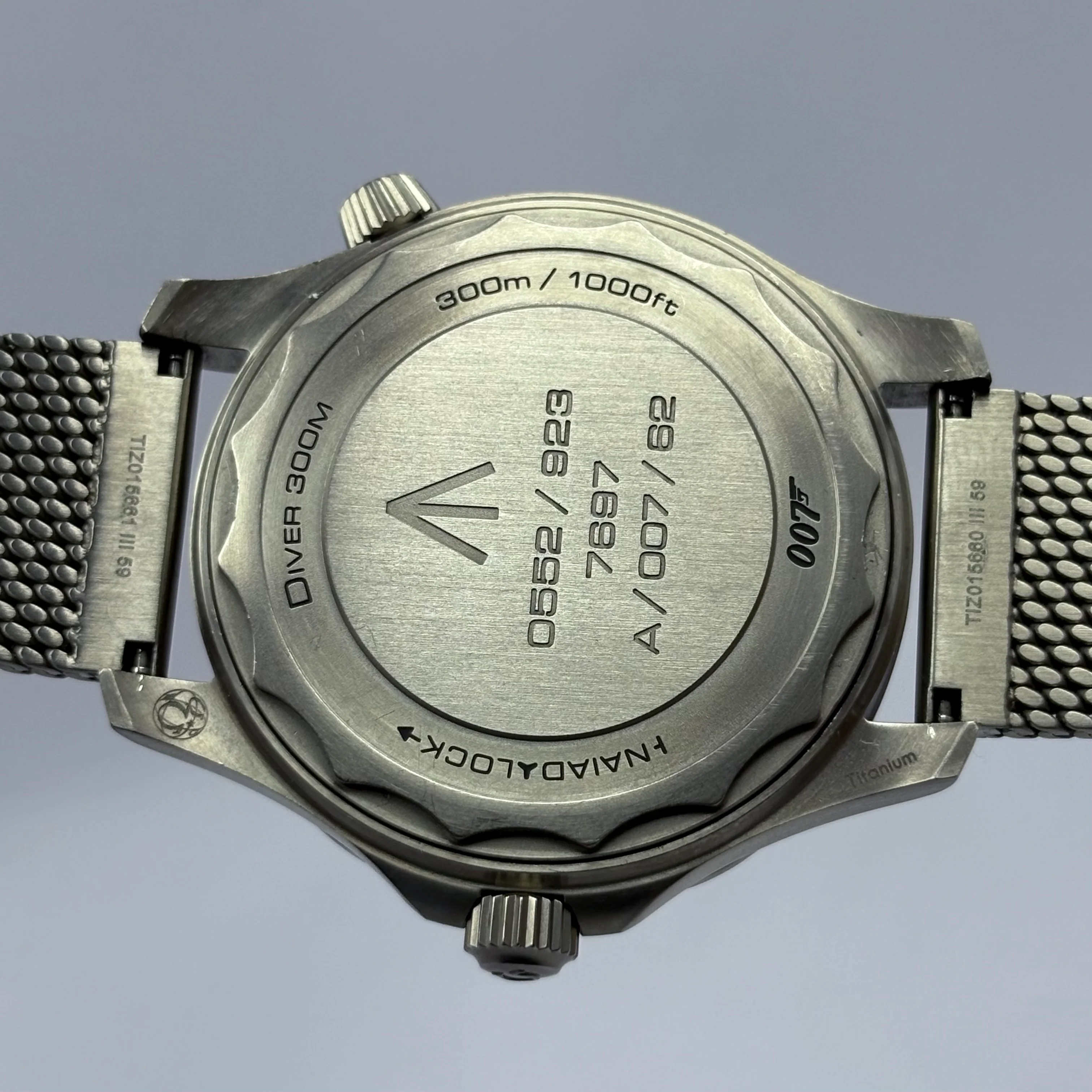 Reloj Omega Seamaster Diver 007 ”No Time To Die” - Image 7