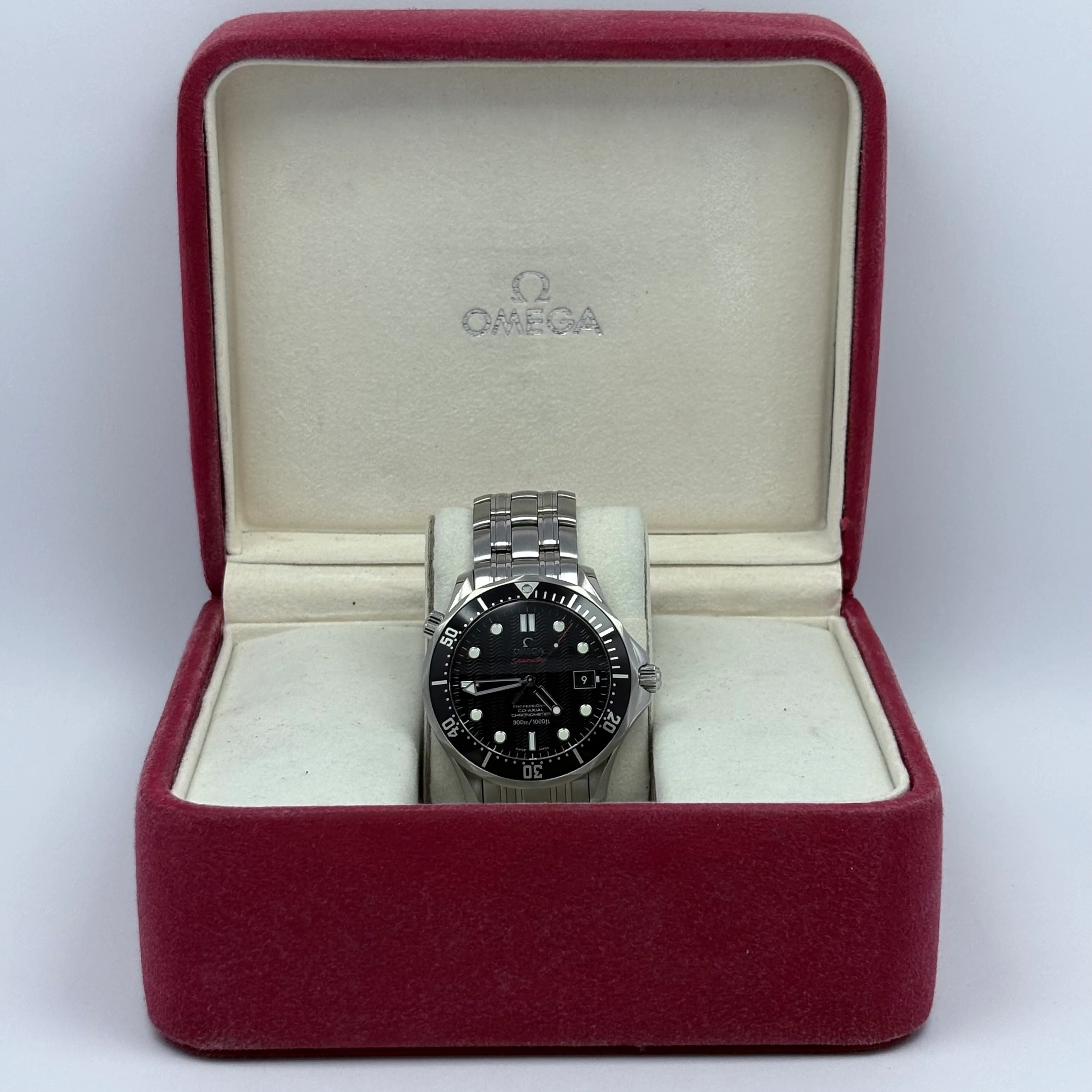 Reloj Omega Seamaster Diver 300 Letras Rojas Automático 3️⃣ - Image 3