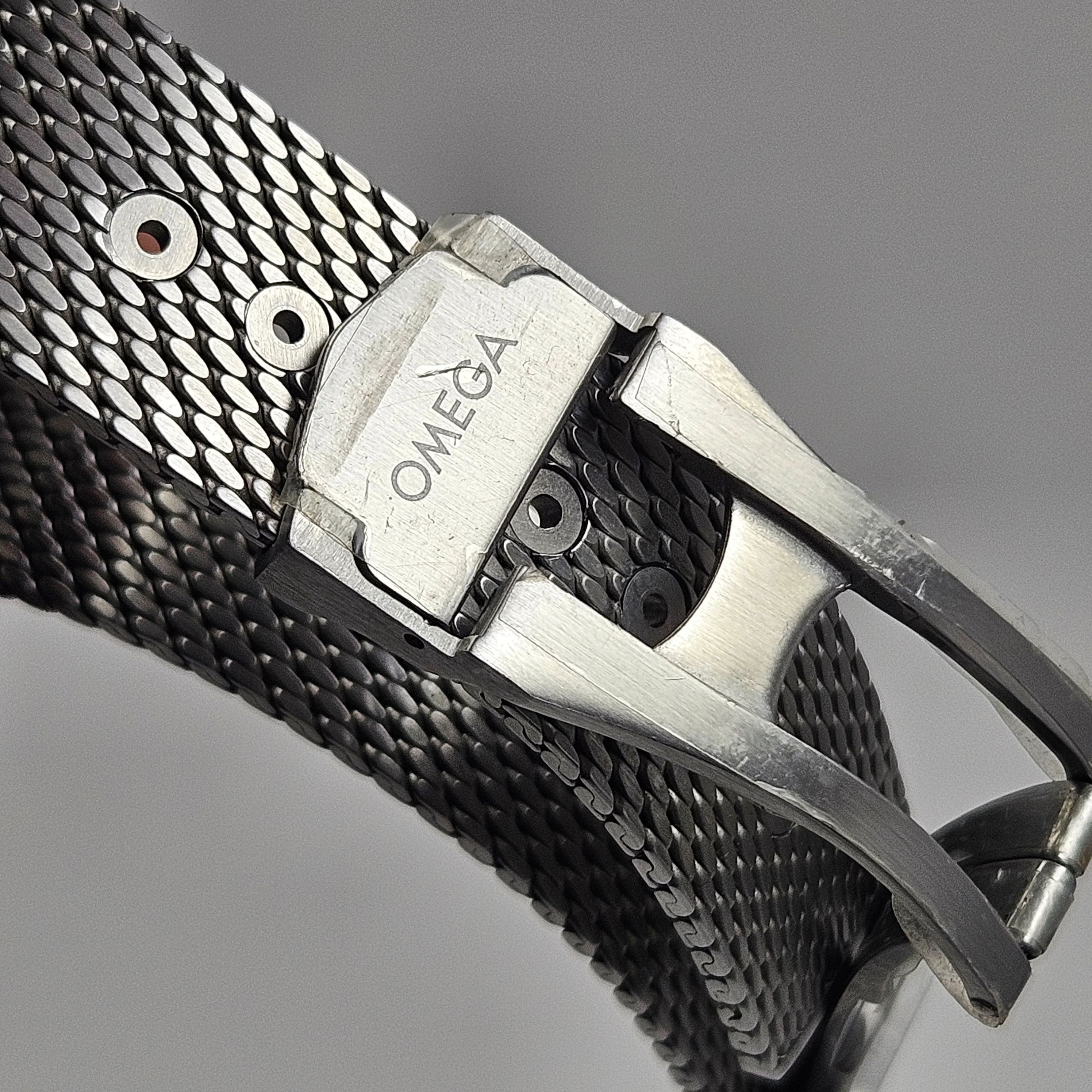 Reloj Omega Seamaster Diver 300M 007 Titanio Co-Axial Automático - Image 8