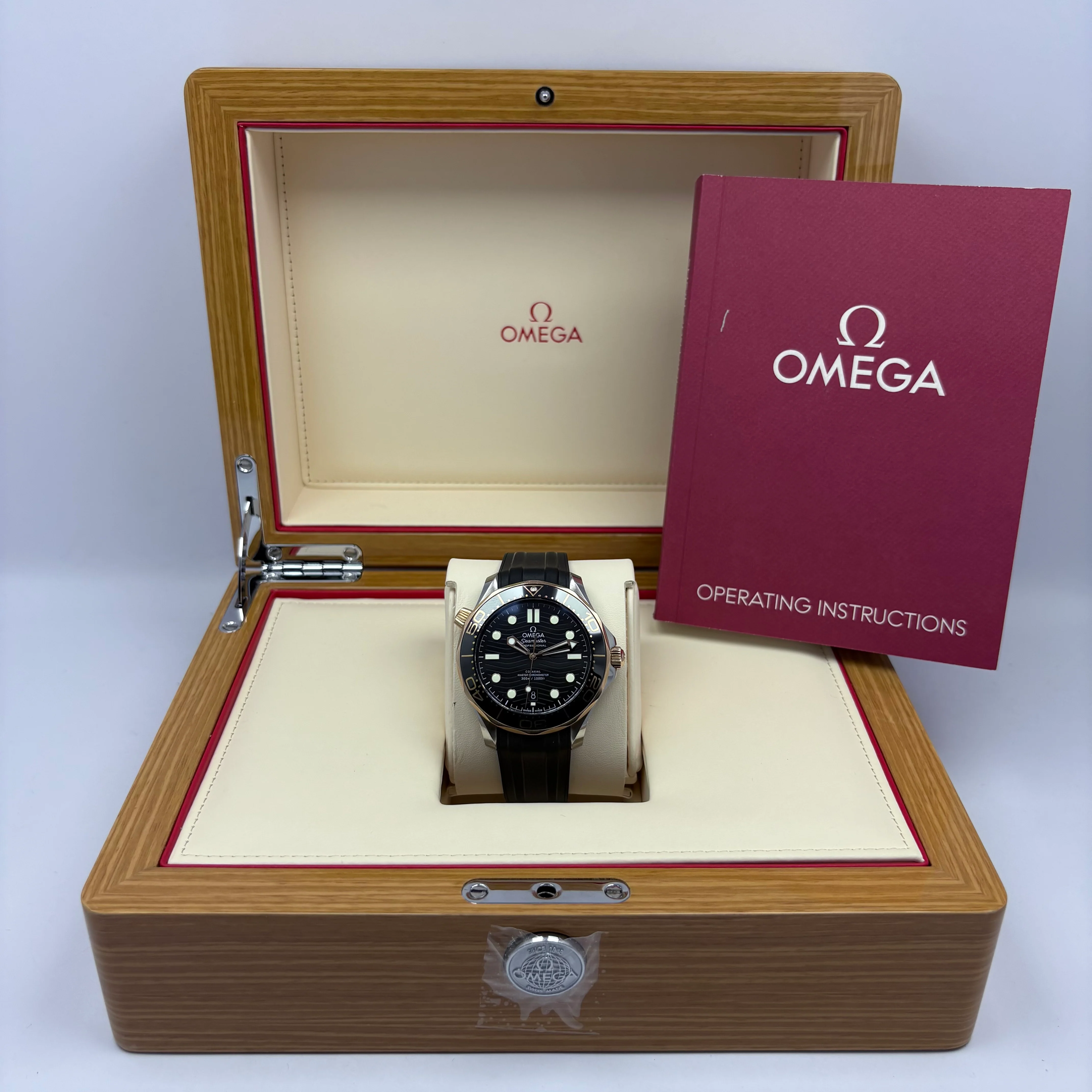 Reloj Omega Seamaster Diver 300M Automático Dorado - Image 2