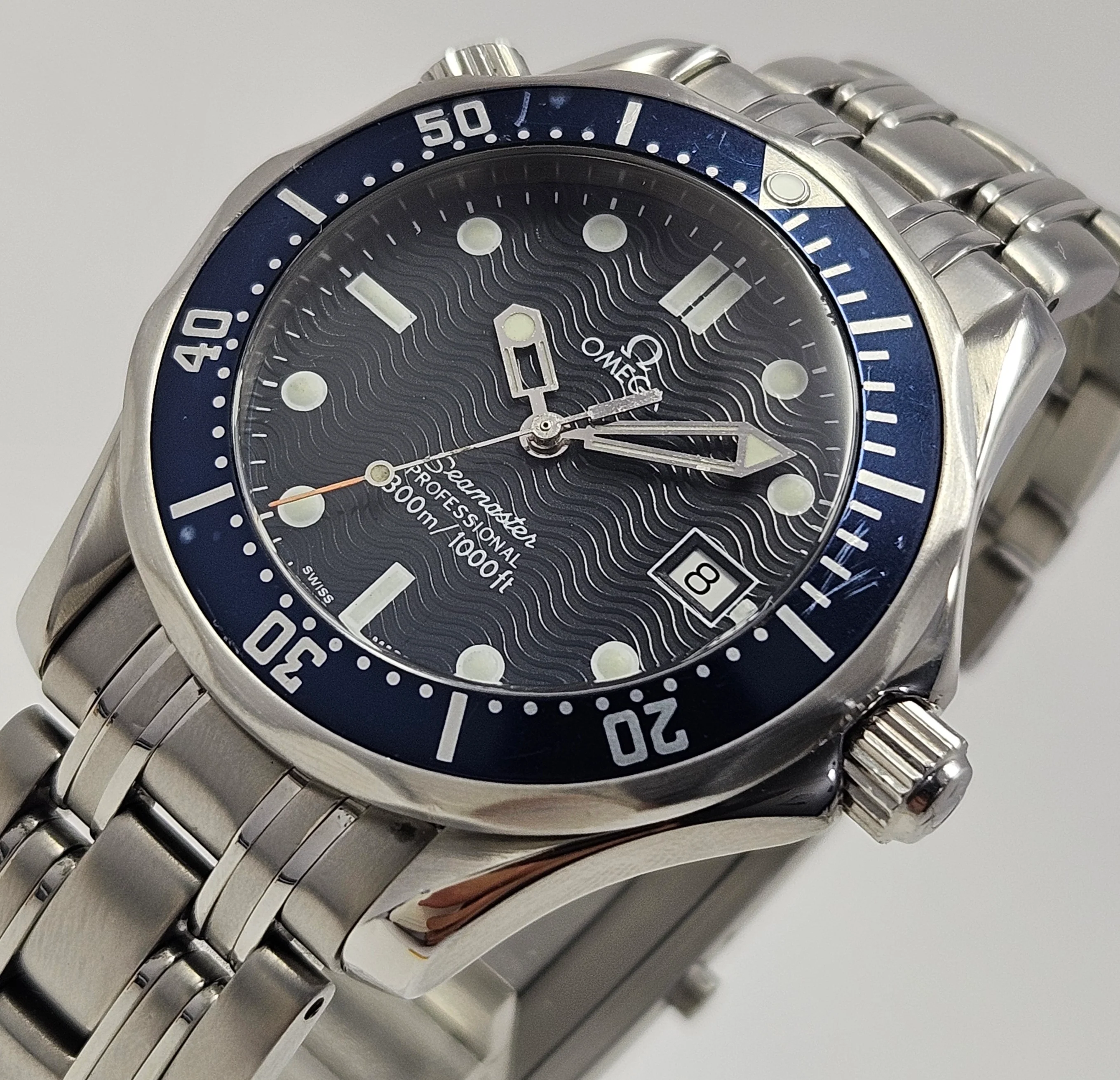 Reloj Omega Seamaster Diver Quartz - Image 2