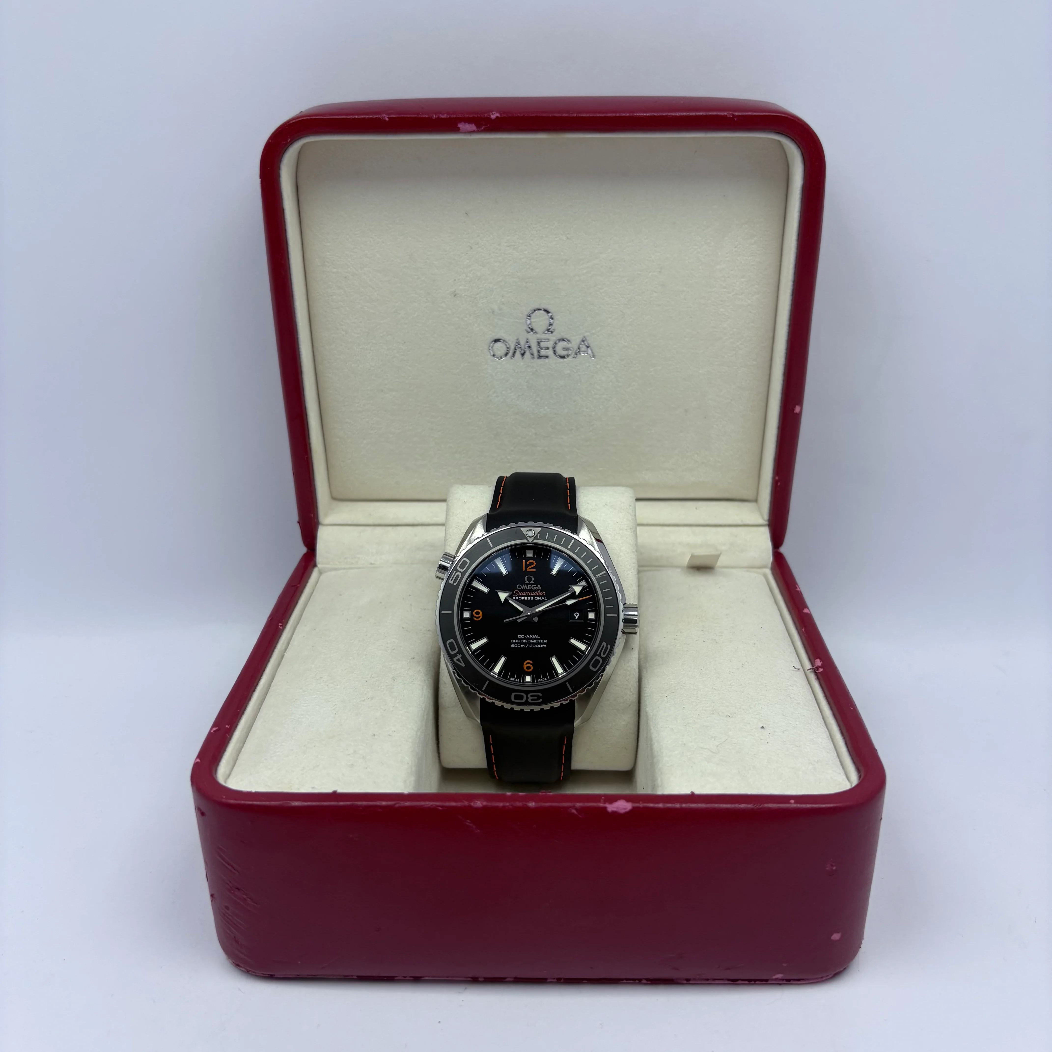 Reloj Omega Seamaster Planet Ocean 600M Automático - Image 2