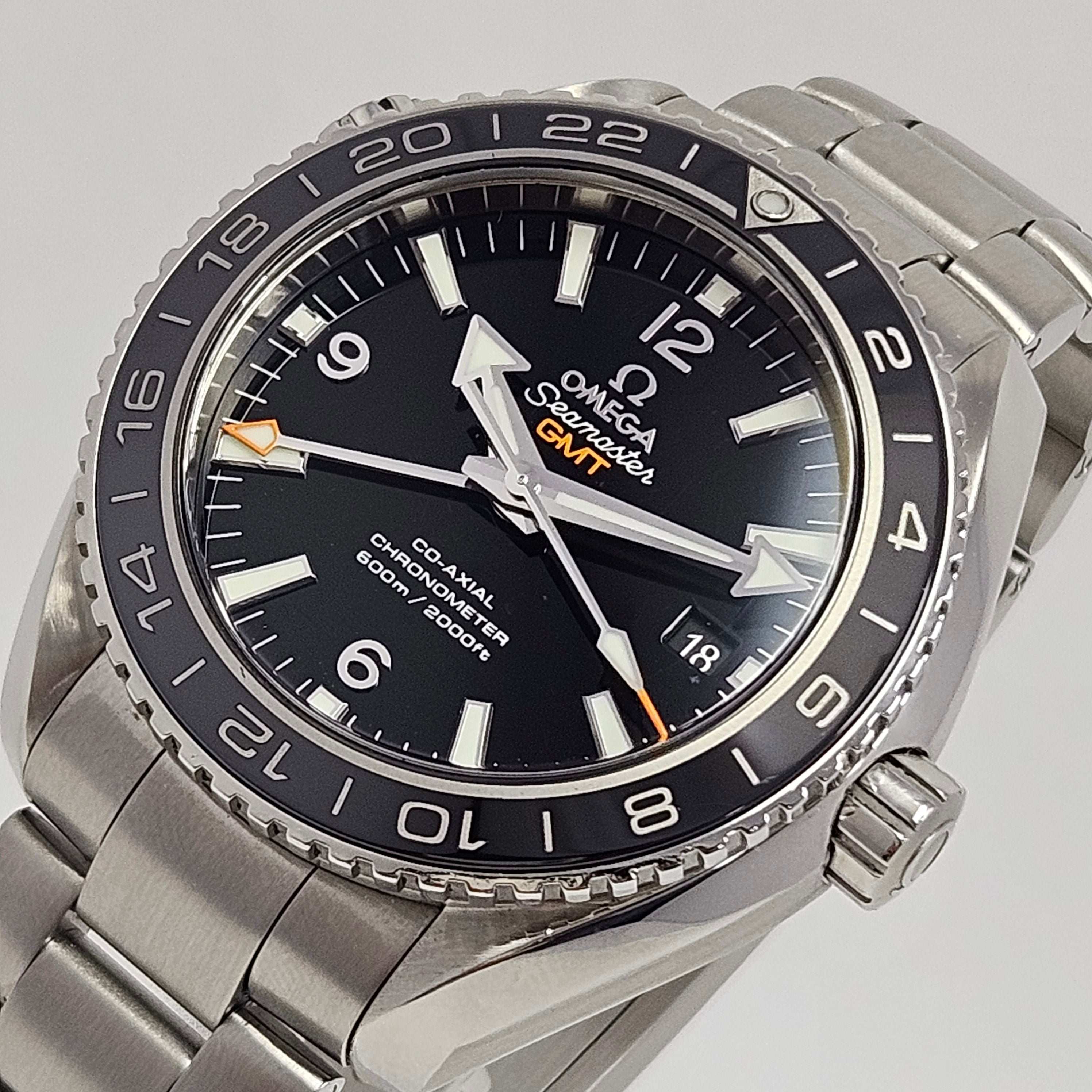 Reloj Omega Seamaster Planet Ocean GMT Co-Axial Automático - Image 2