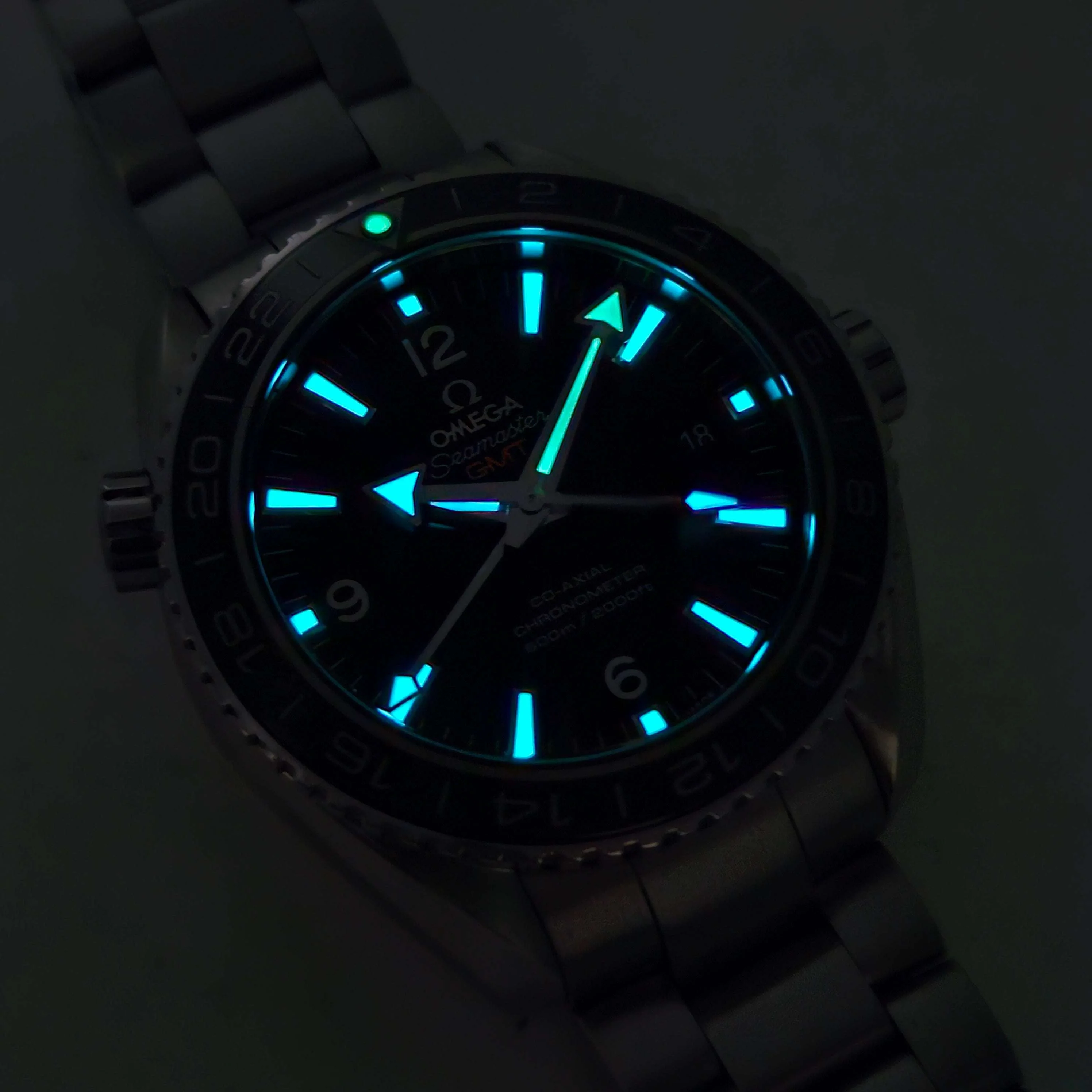 Reloj Omega Seamaster Planet Ocean GMT Co-Axial Automático - Image 3