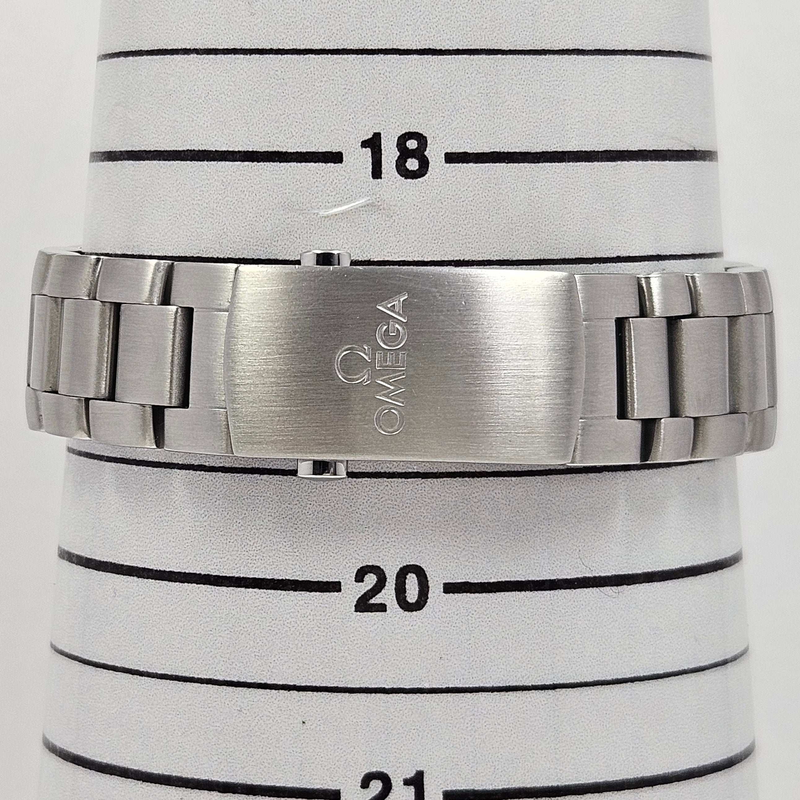 Reloj Omega Seamaster Planet Ocean GMT Co-Axial Automático - Image 8