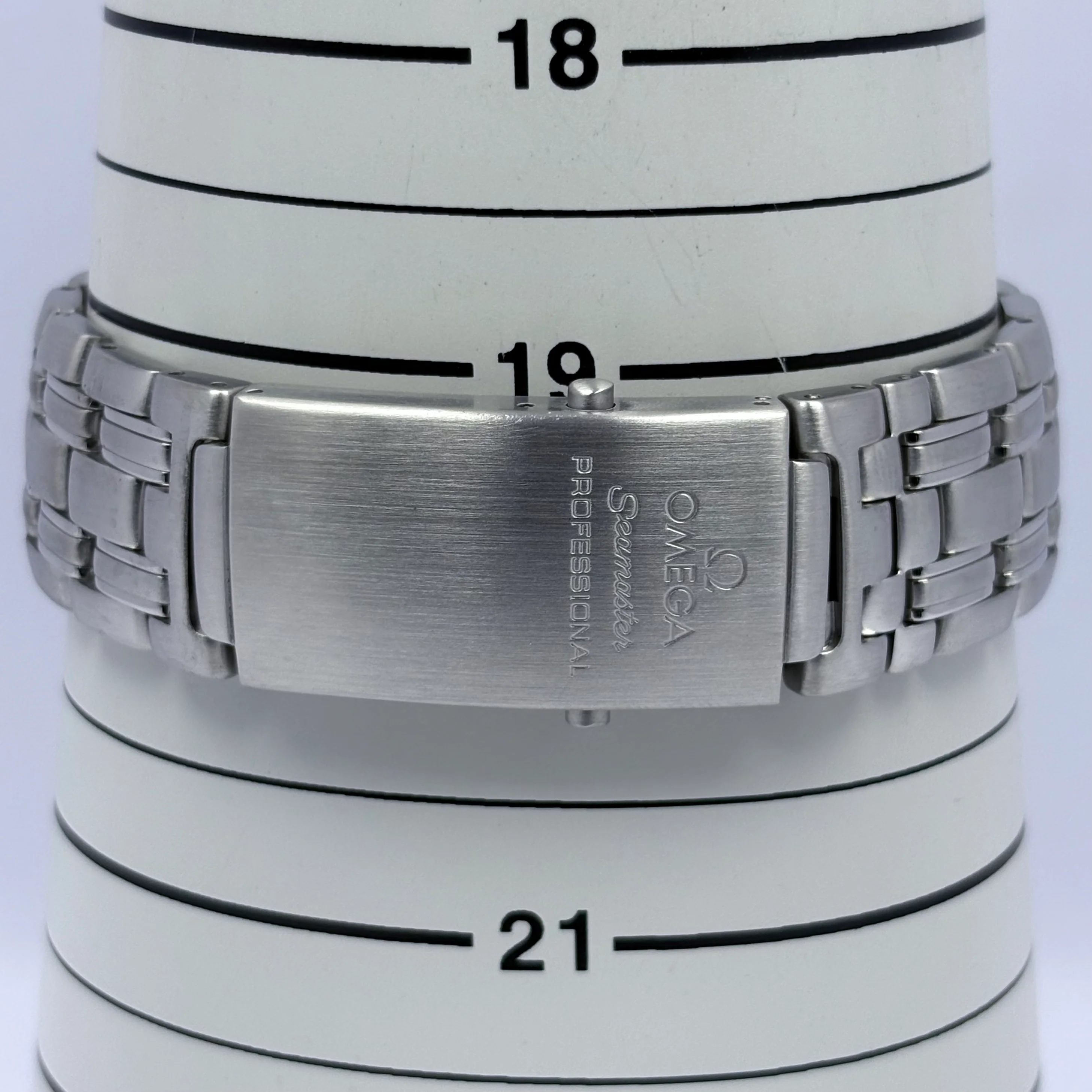 Reloj Omega Seamaster Diver 300M Quartz - Image 8
