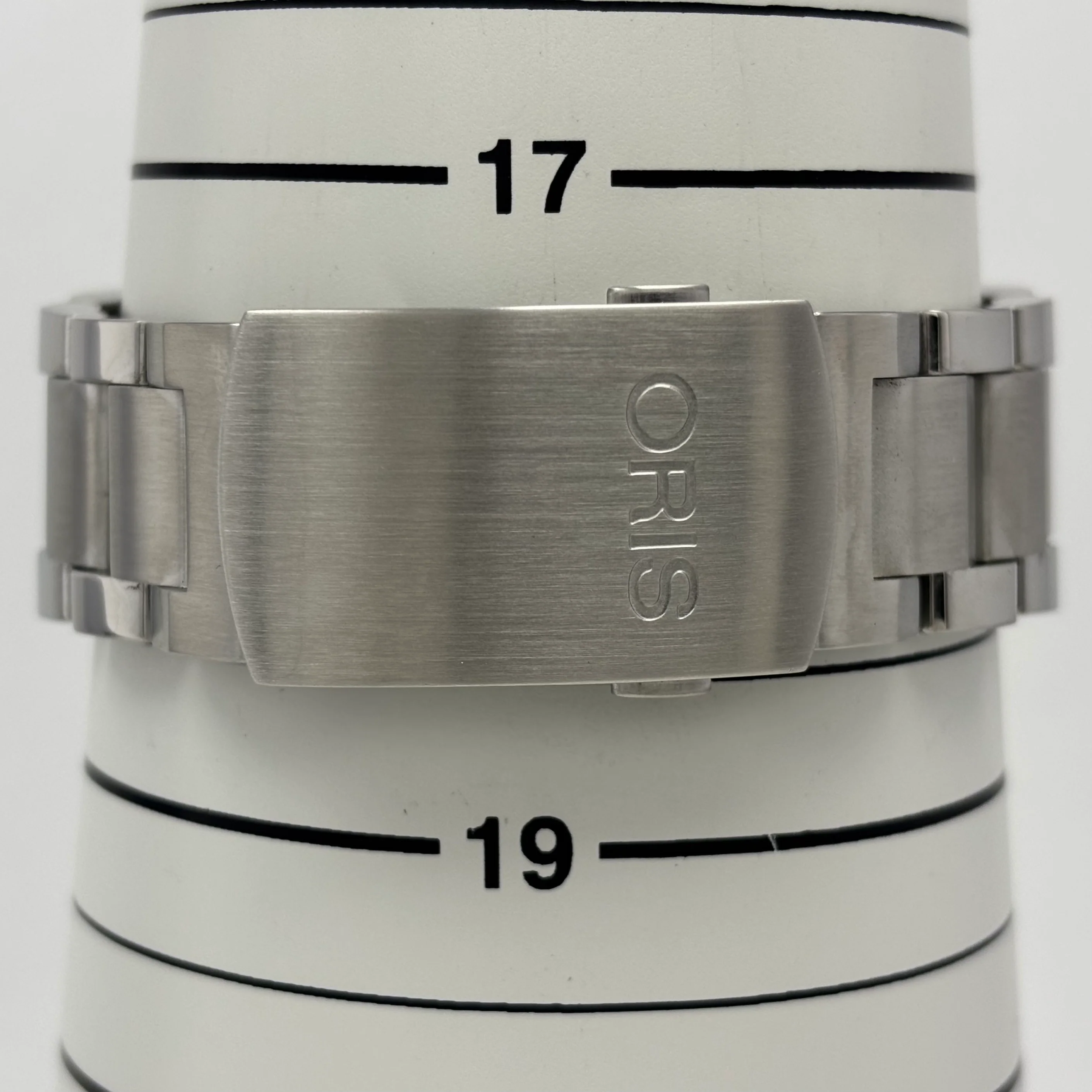 Reloj Oris Aquis Date Automático Hulk - Image 8