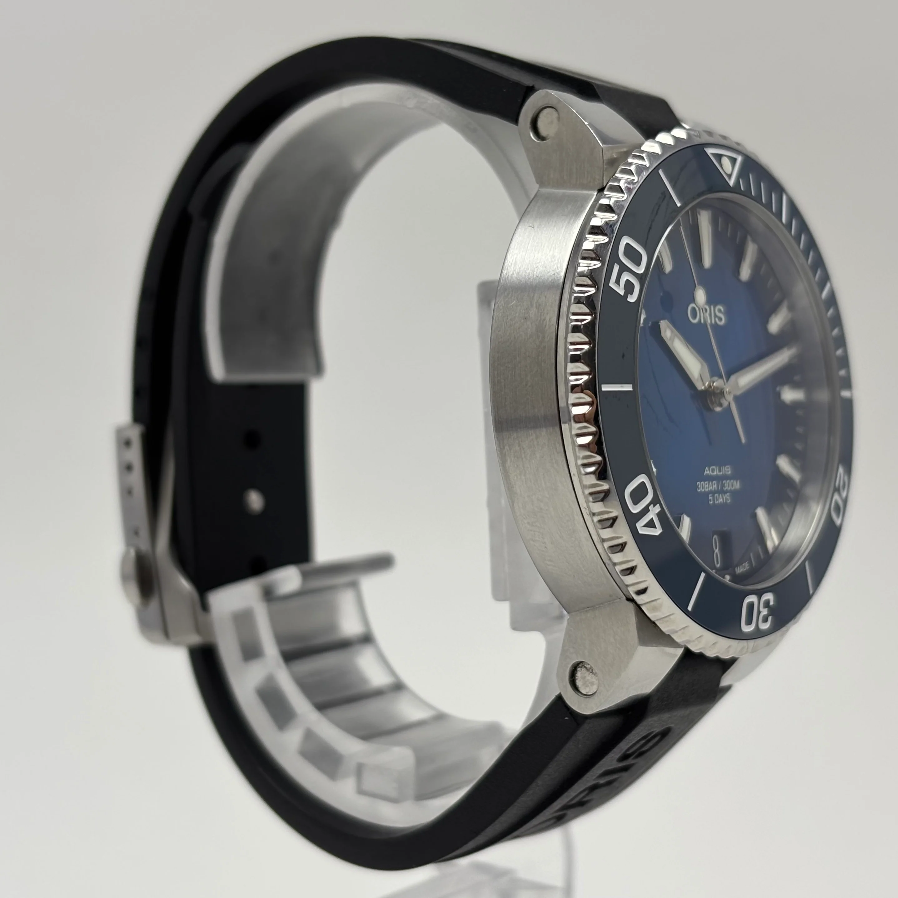Reloj Oris Aquis Date Cal.400 Automático | IV - Image 5