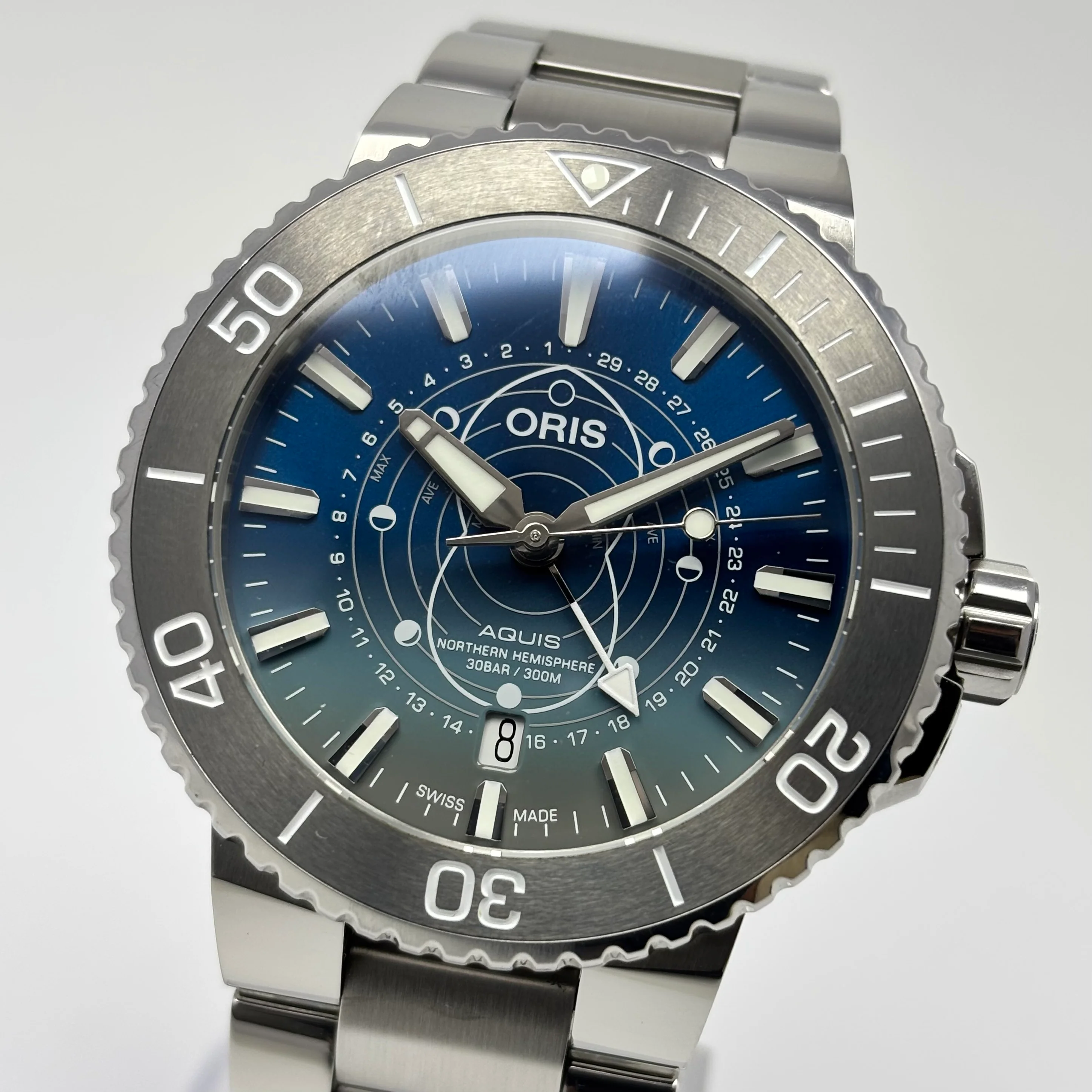 Reloj Oris Aquis Dat Watt Edición Limitada Automático - Image 3