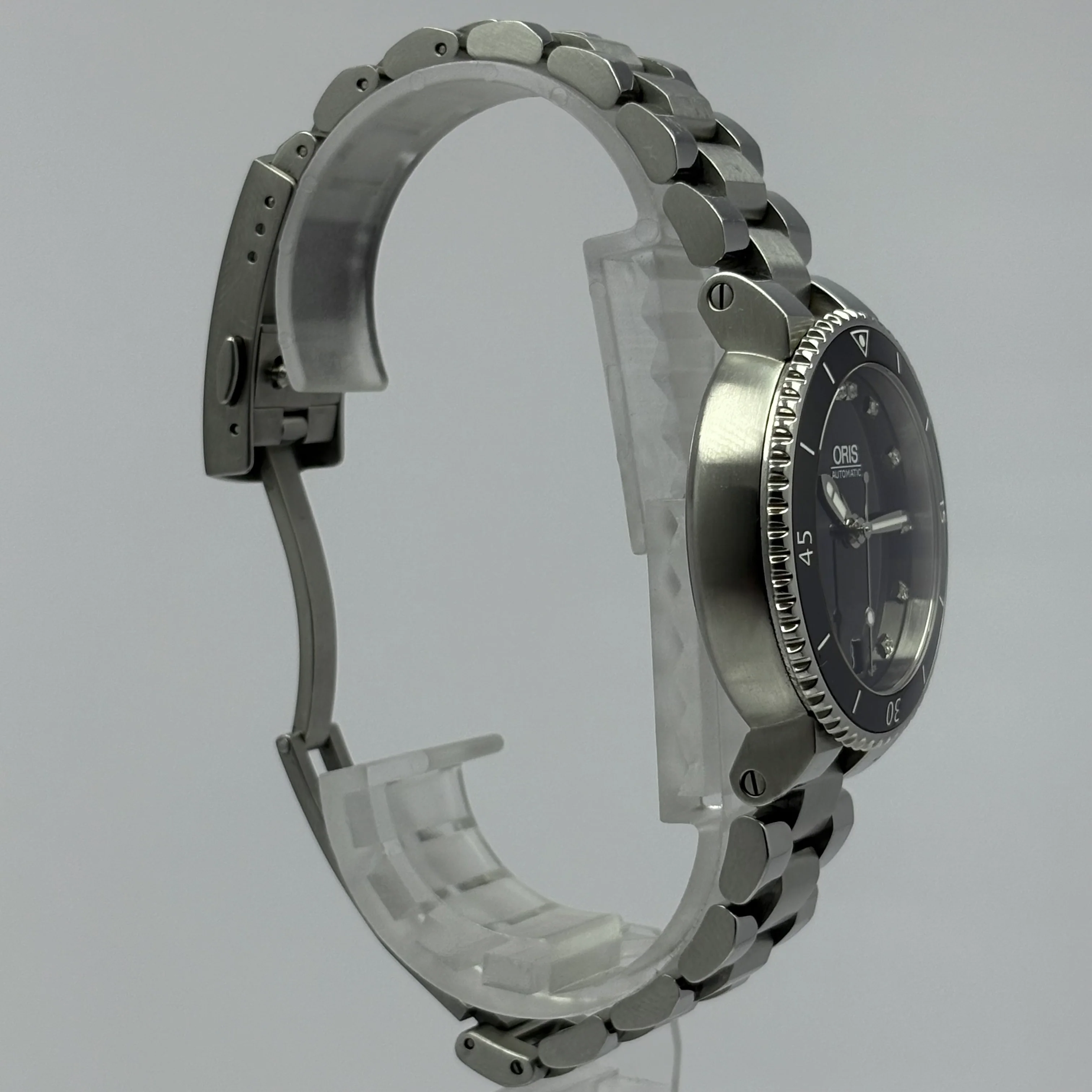 Reloj Oris Aquis Date Diamond Mark Automático - Image 5
