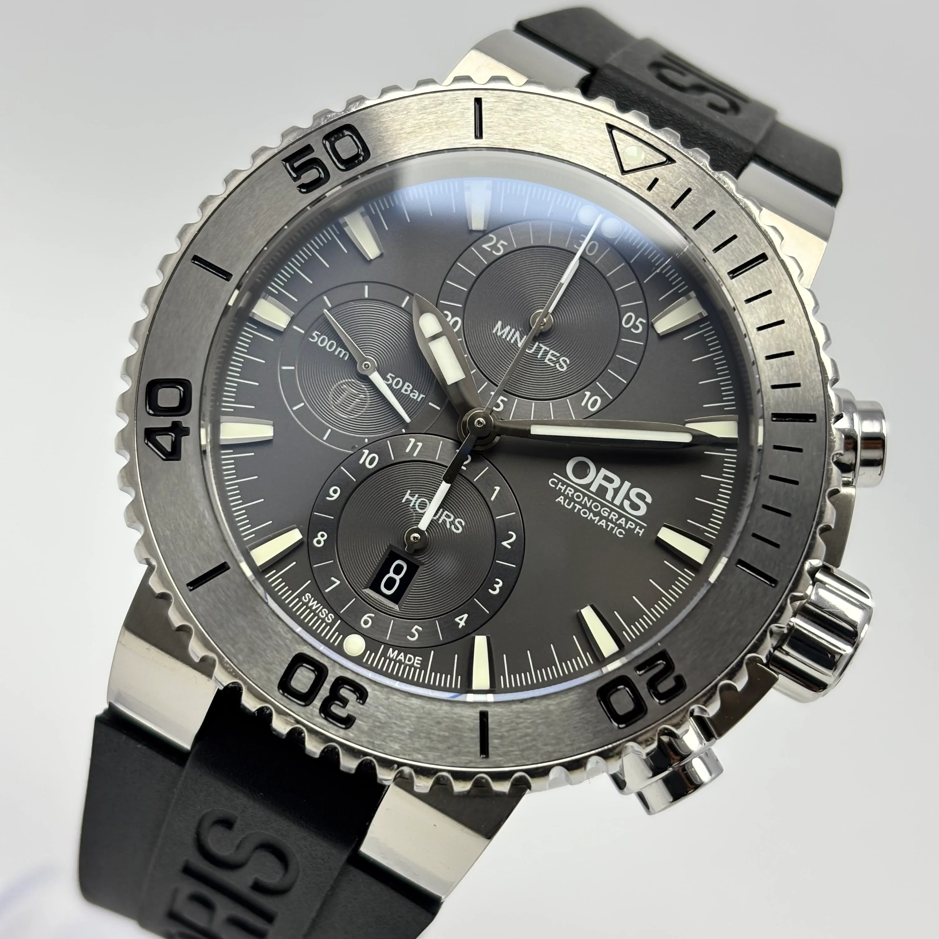 Reloj Oris Aquis Titán Cronógrafo Automatico - Image 2