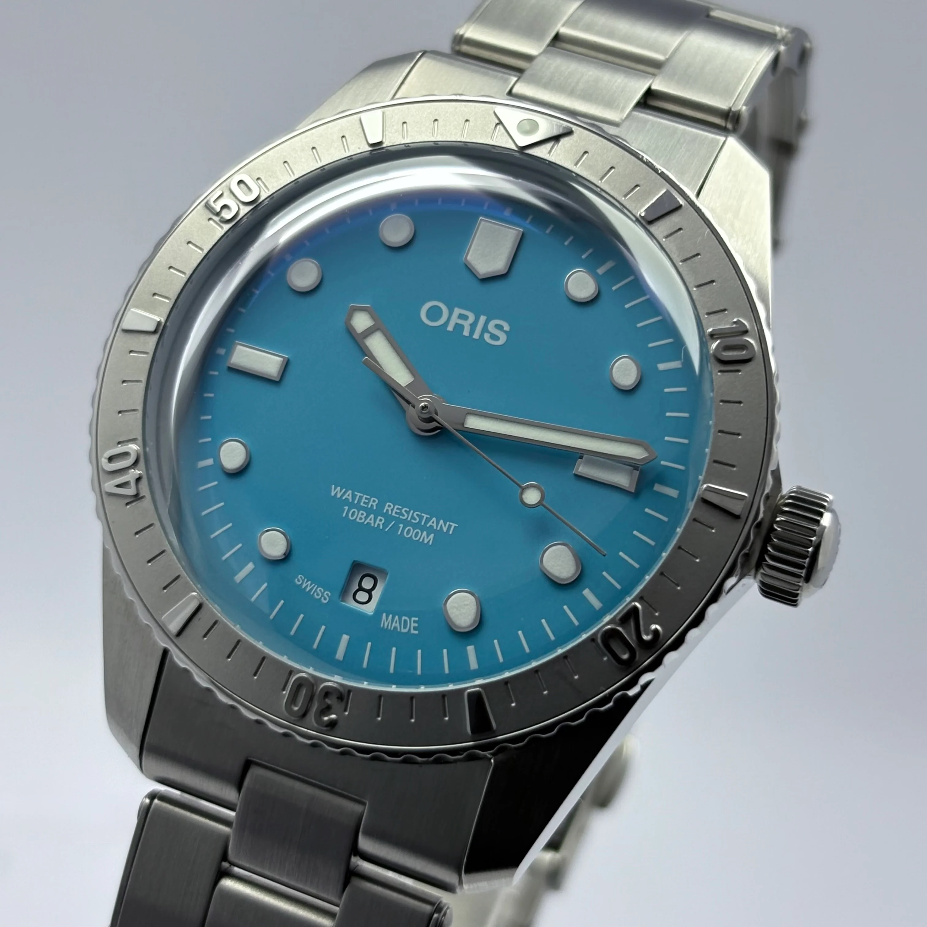 Reloj Oris Divers Sixty-Five “Cotton Candy” Automático - Image 4