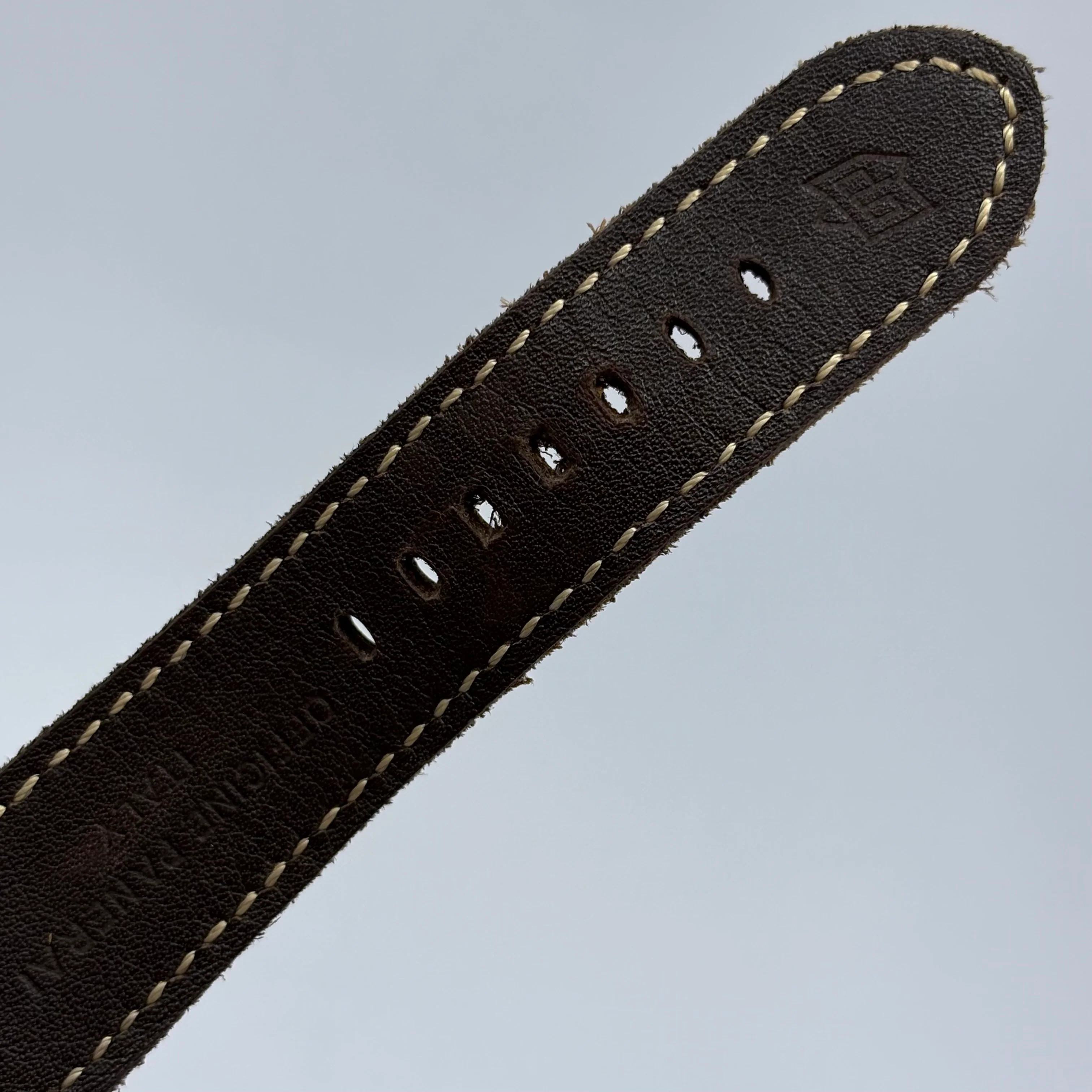 Reloj Panerai Luminor 1950 3 Days
GMT Automático - Image 7