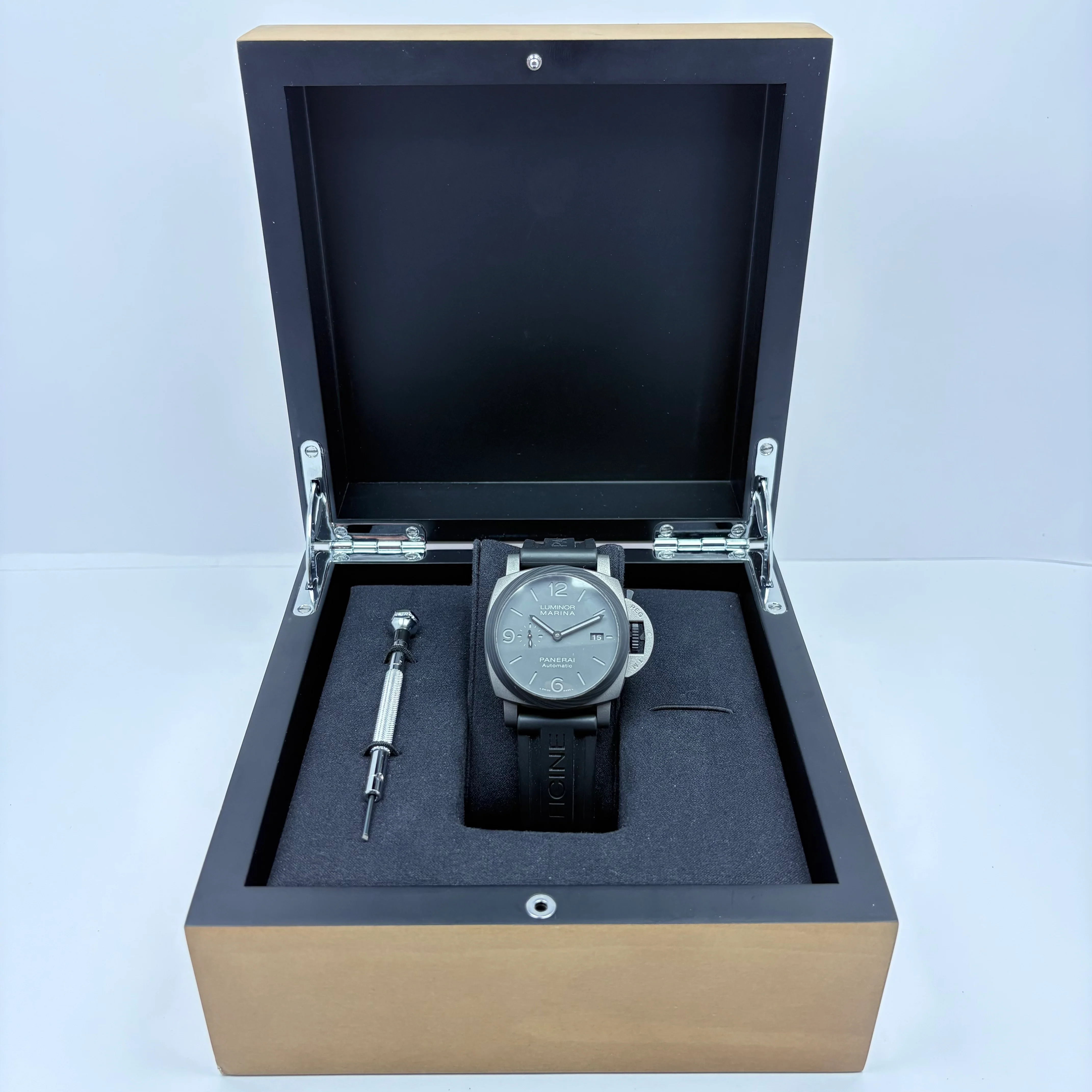 Reloj Panerai Luminor Marina Tuttogrigio Automático - Image 2