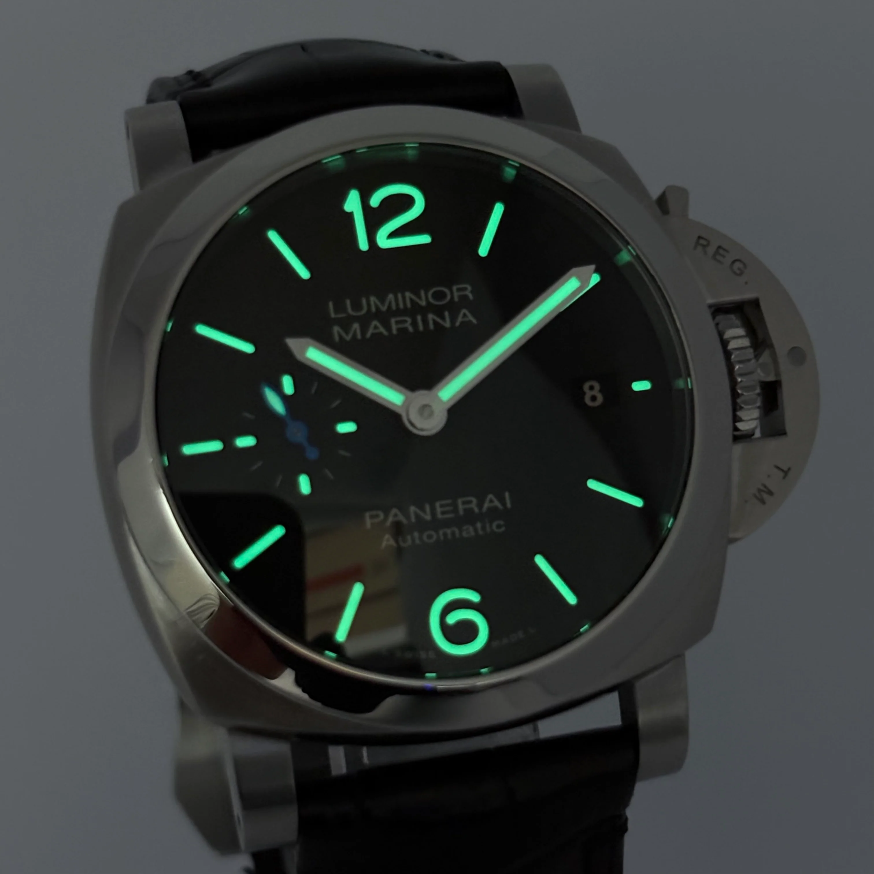 Reloj Panerai Luminor Quaranta Automático - Image 4