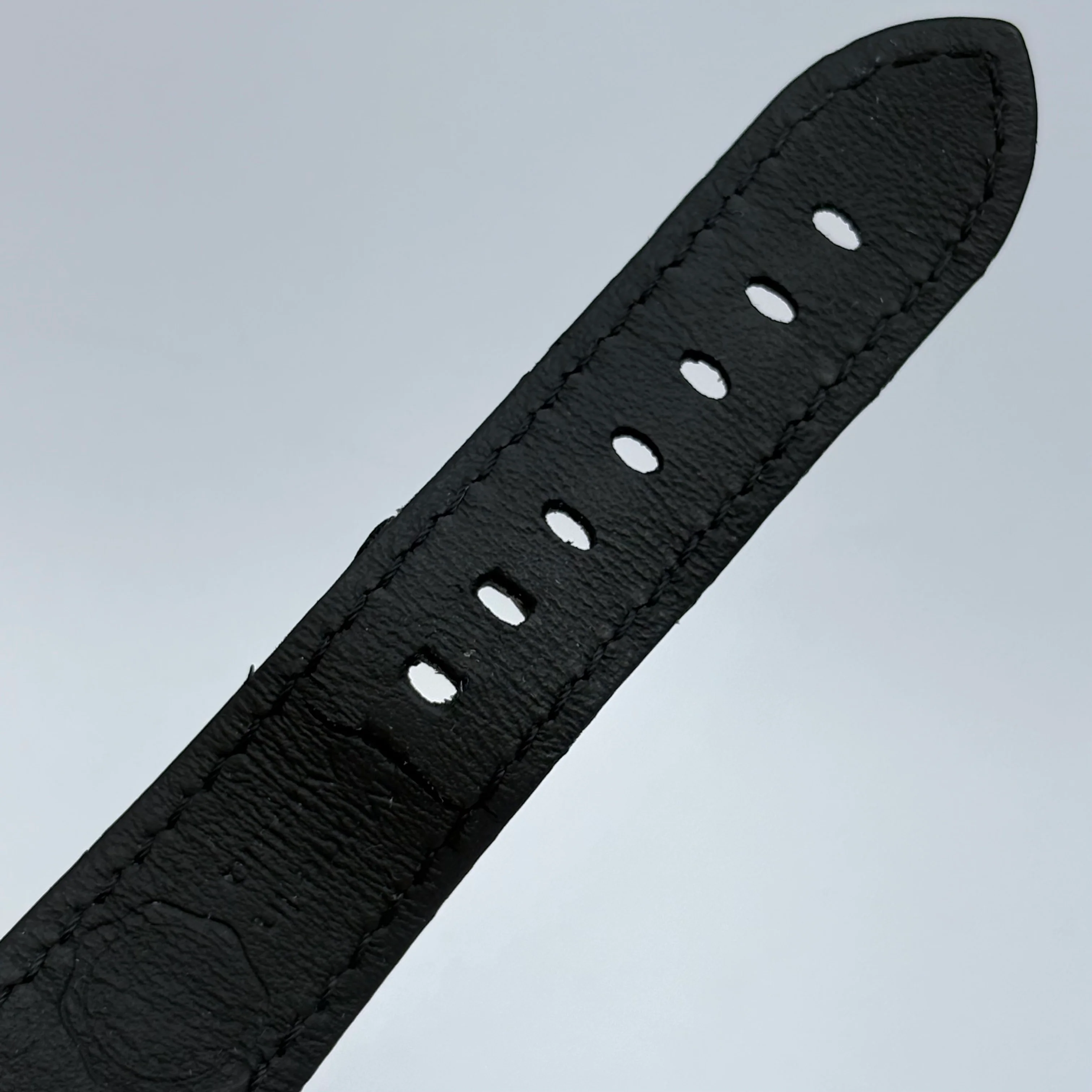 Reloj Panerai Luminor Quaranta Automático - Image 8