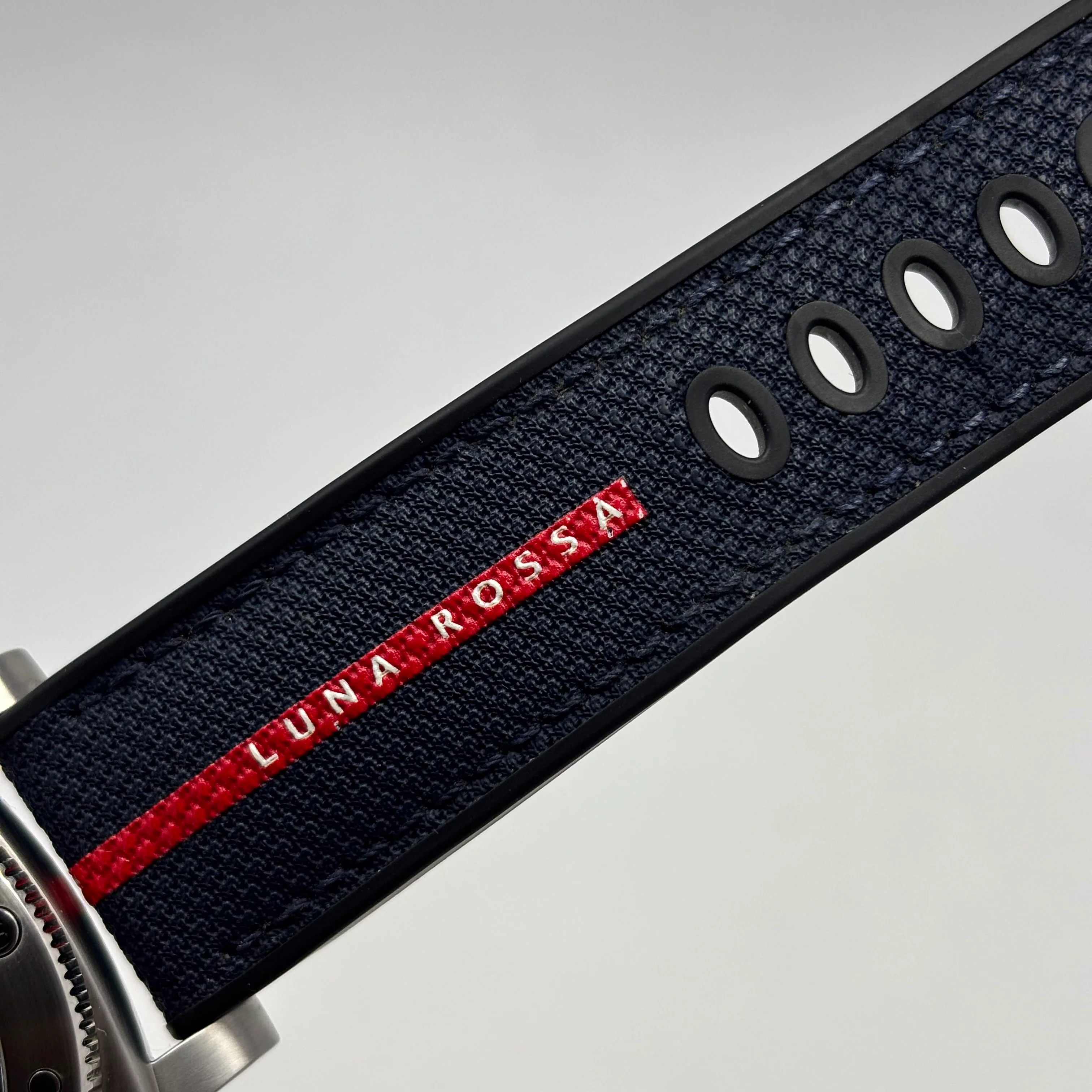 Reloj Panerai Luminor Submersible “Luna Rossa” Automático - Image 7