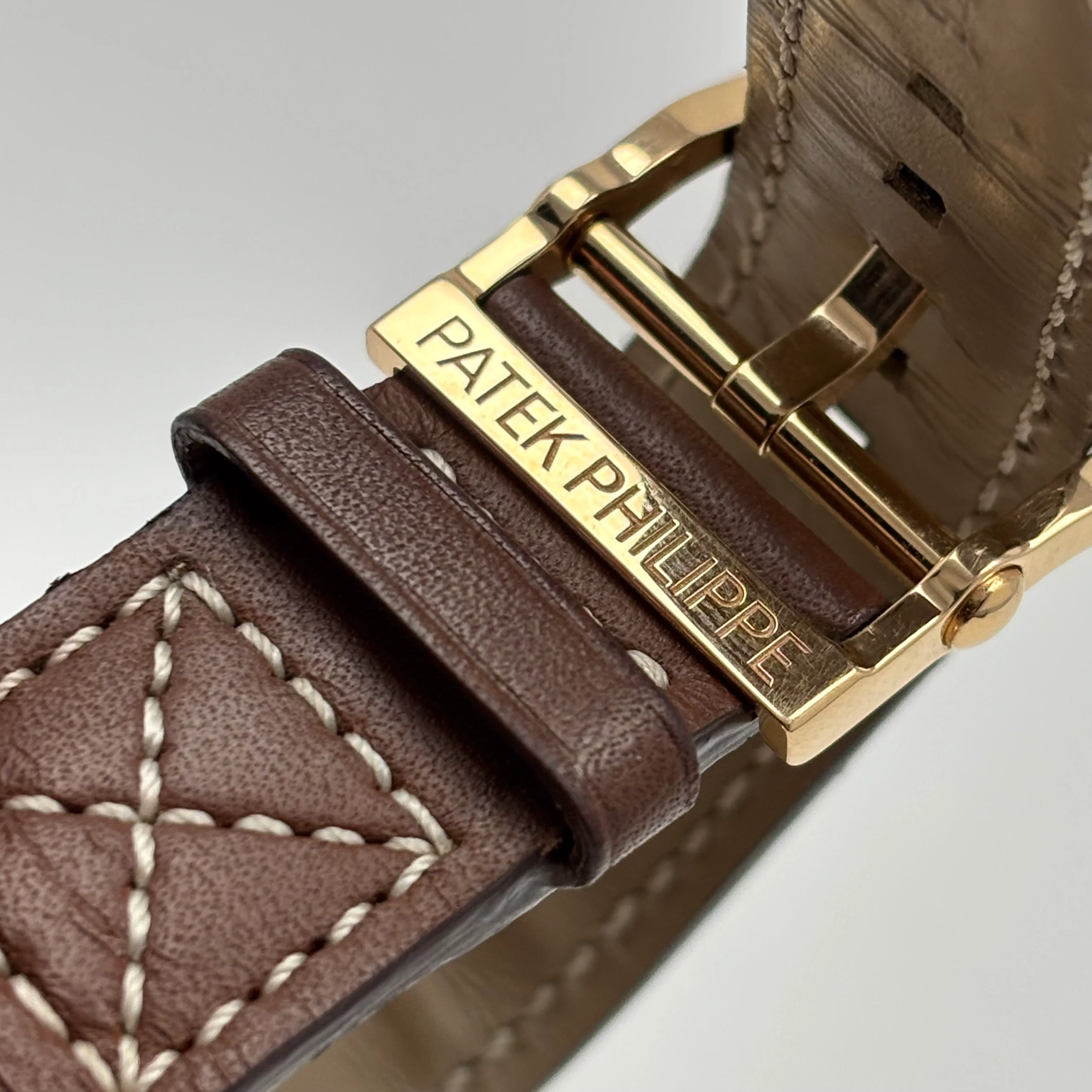 Reloj Patek Philippe Calatrava Pilot Travel Time | I - Image 6