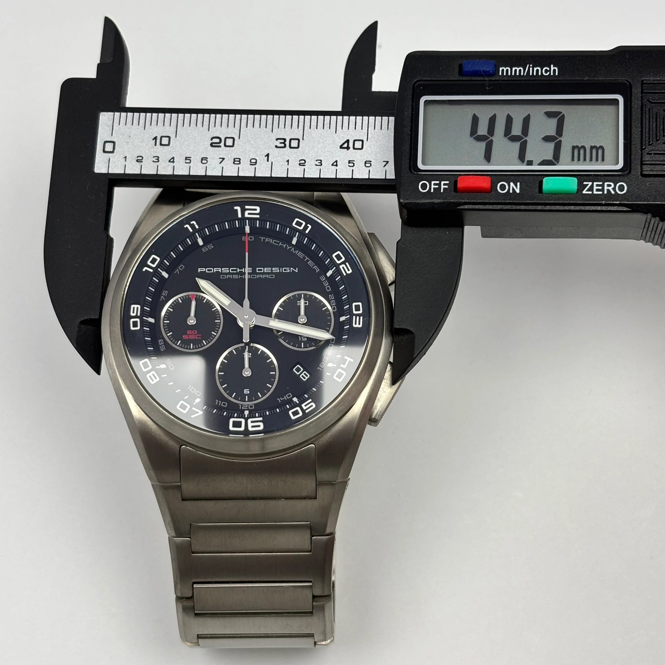 Reloj Porsche Design Dashboard Automático - Image 7