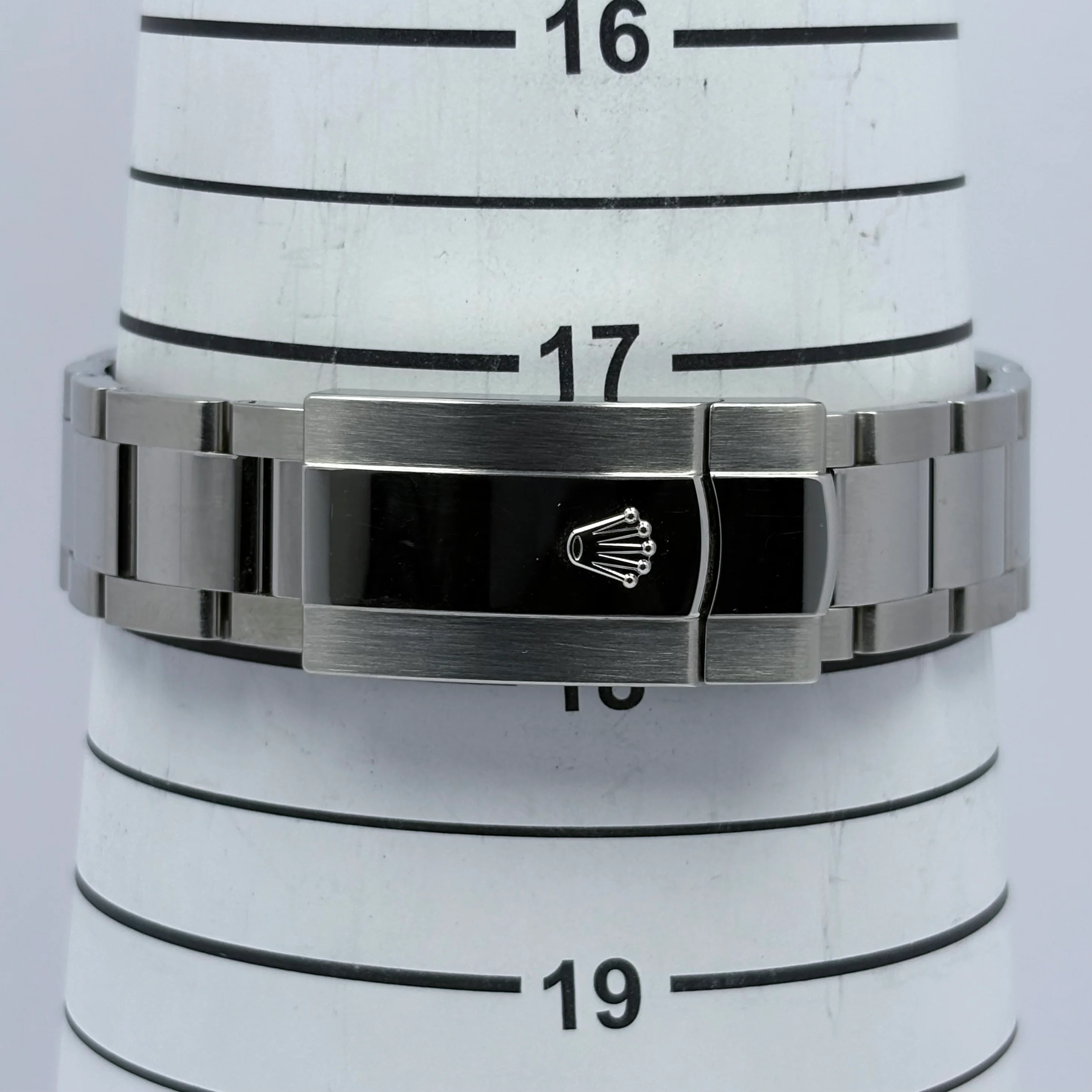 Reloj Rolex Datejust Black Dial 36 126200 Automático - Image 9