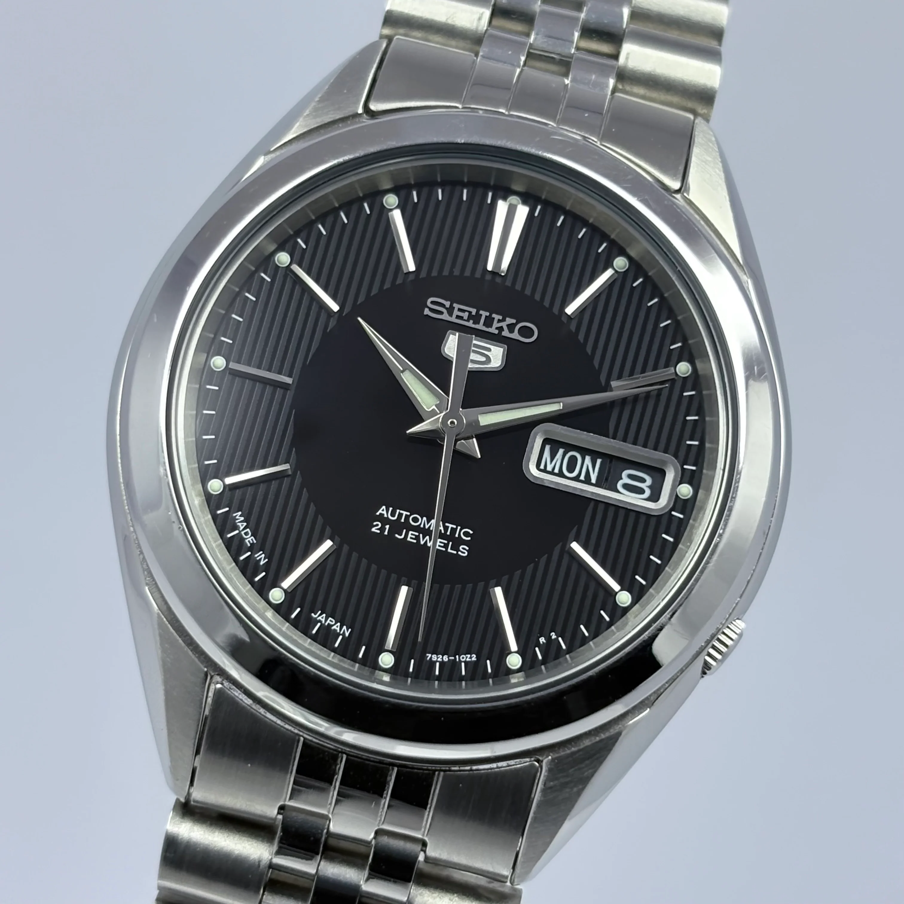 Reloj Seiko 5 Sport “Baby SARB” Automático - Image 4