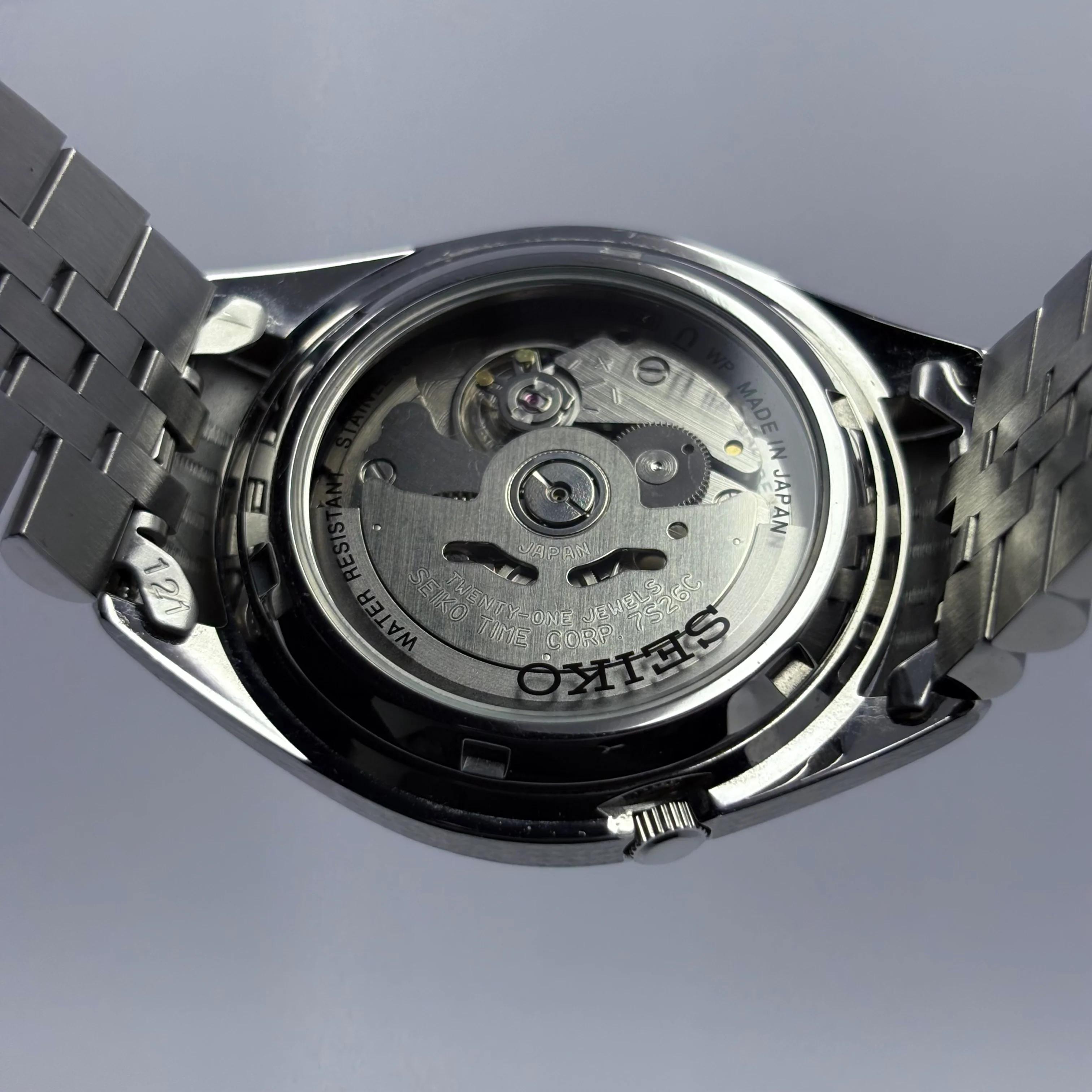 Reloj Seiko 5 Sport “Baby SARB” Automático - Image 8