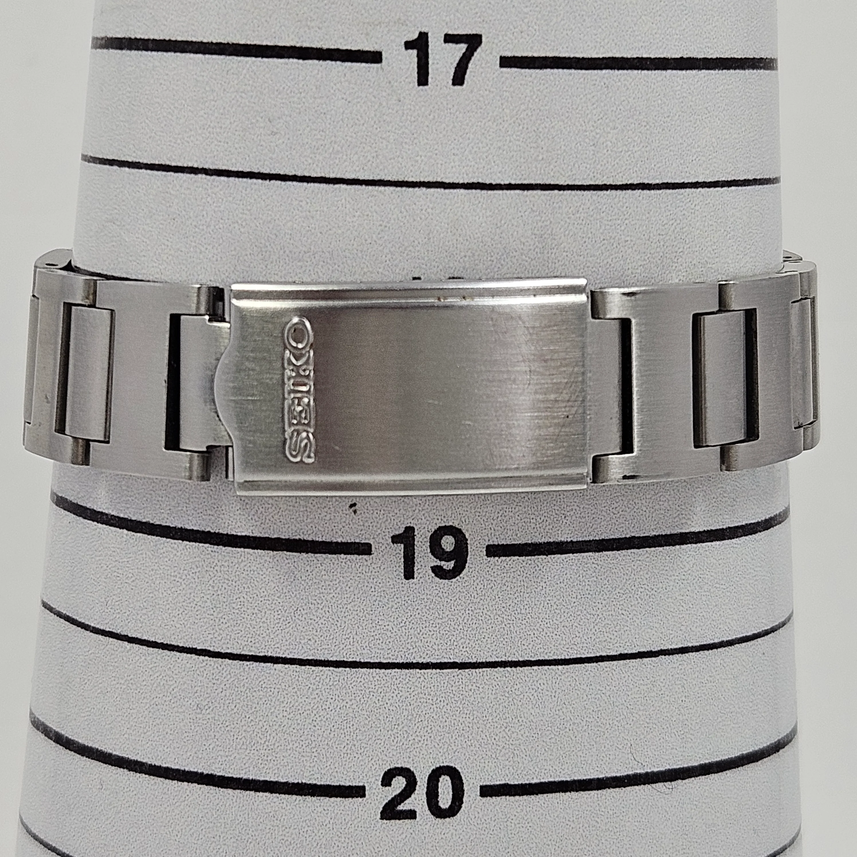 Reloj Seiko Pogue Yellow Dial Cronógrafo Automático - Image 7
