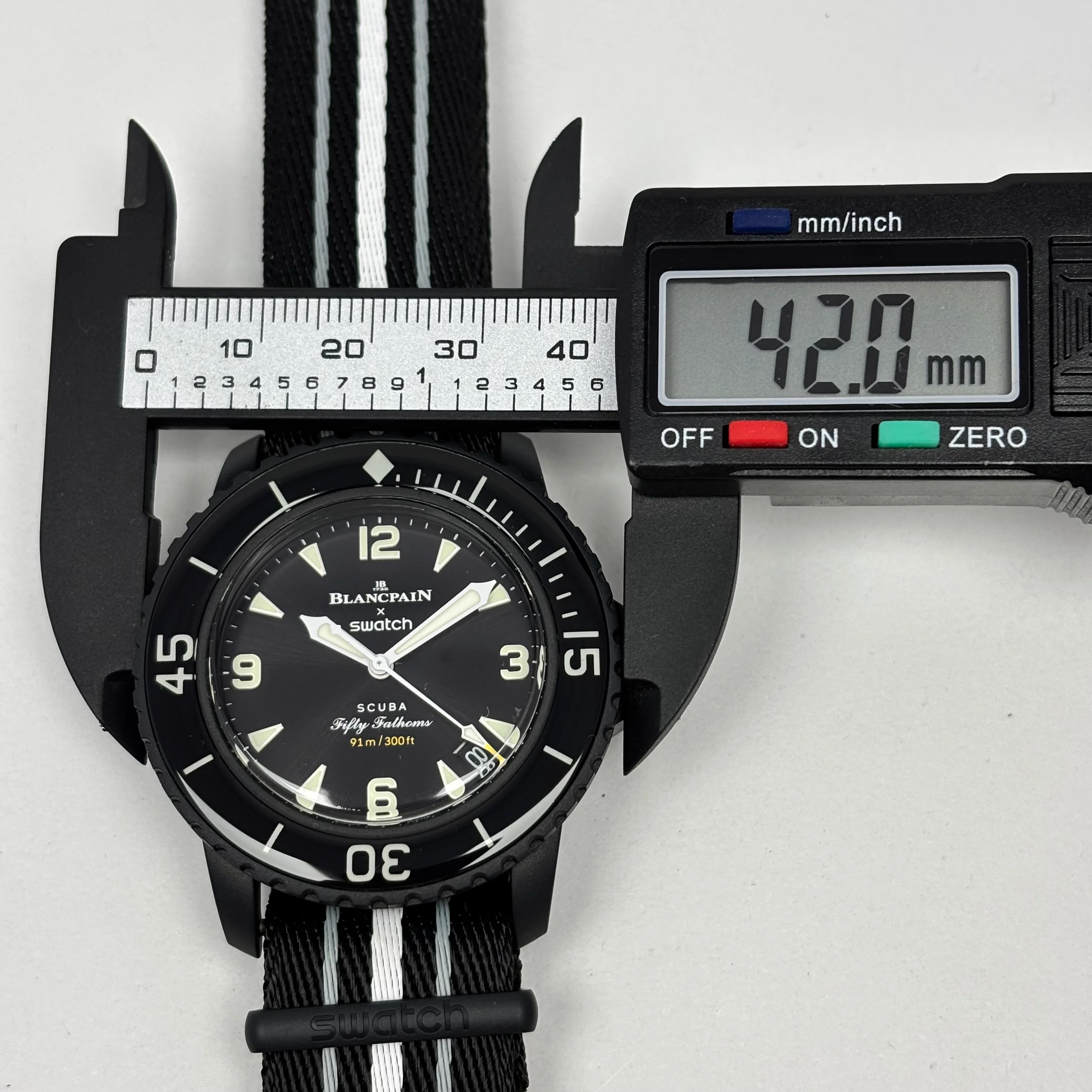 Reloj Swatch Blancpain Automático - Image 9