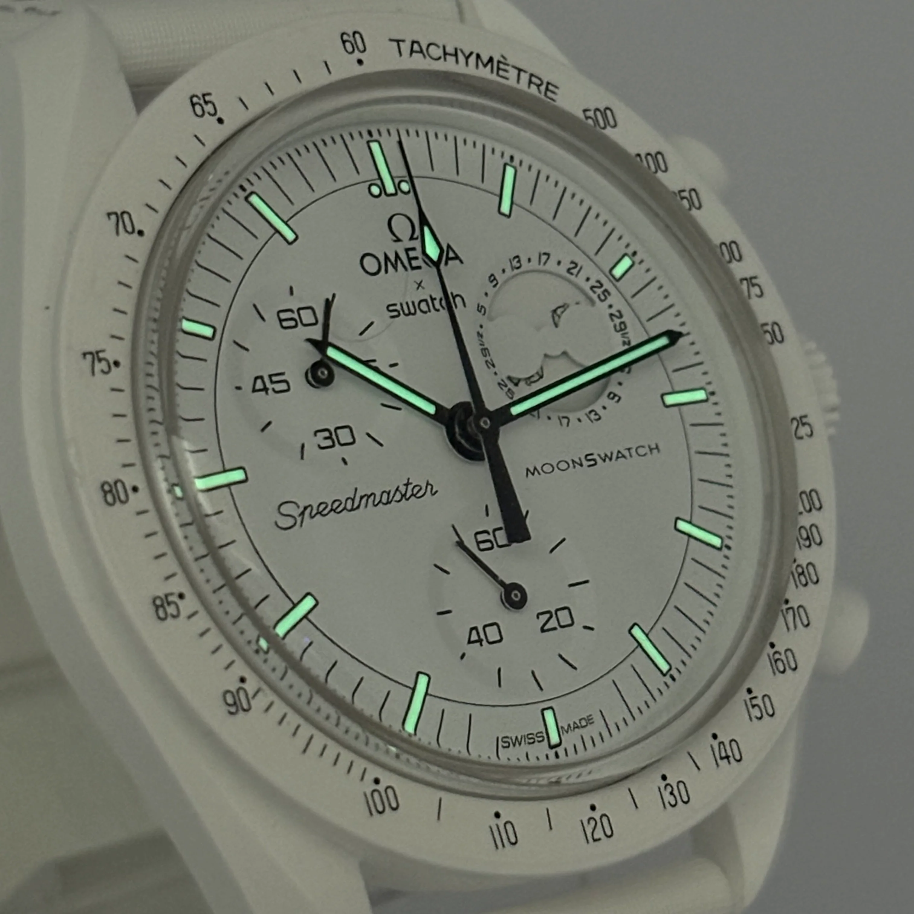 Reloj Omega x Swatch MoonSwatch Mission to the Moonphase Snoopy - Image 4