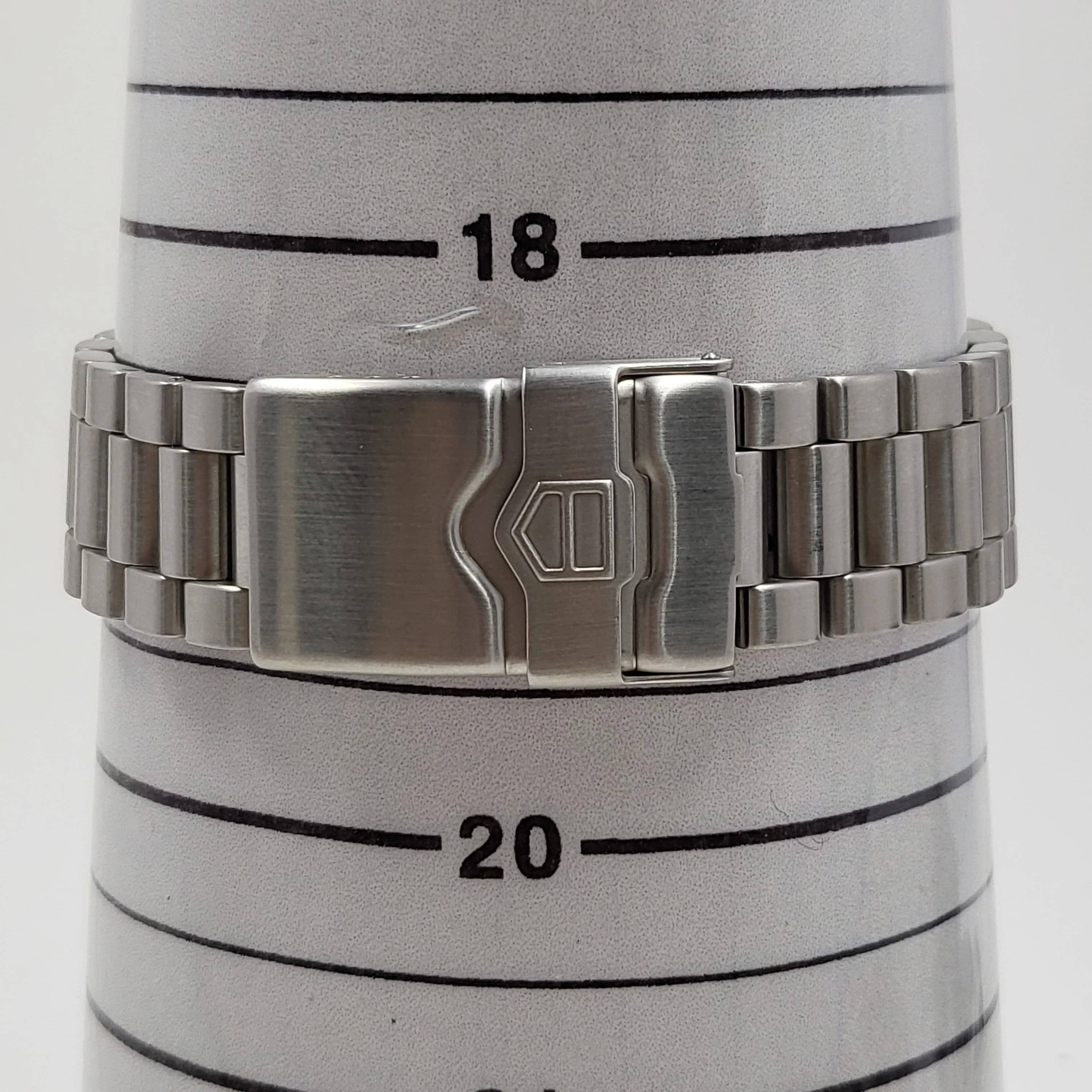 Reloj Tag Heuer F1 Rojo Cuachos Quartz - Image 7