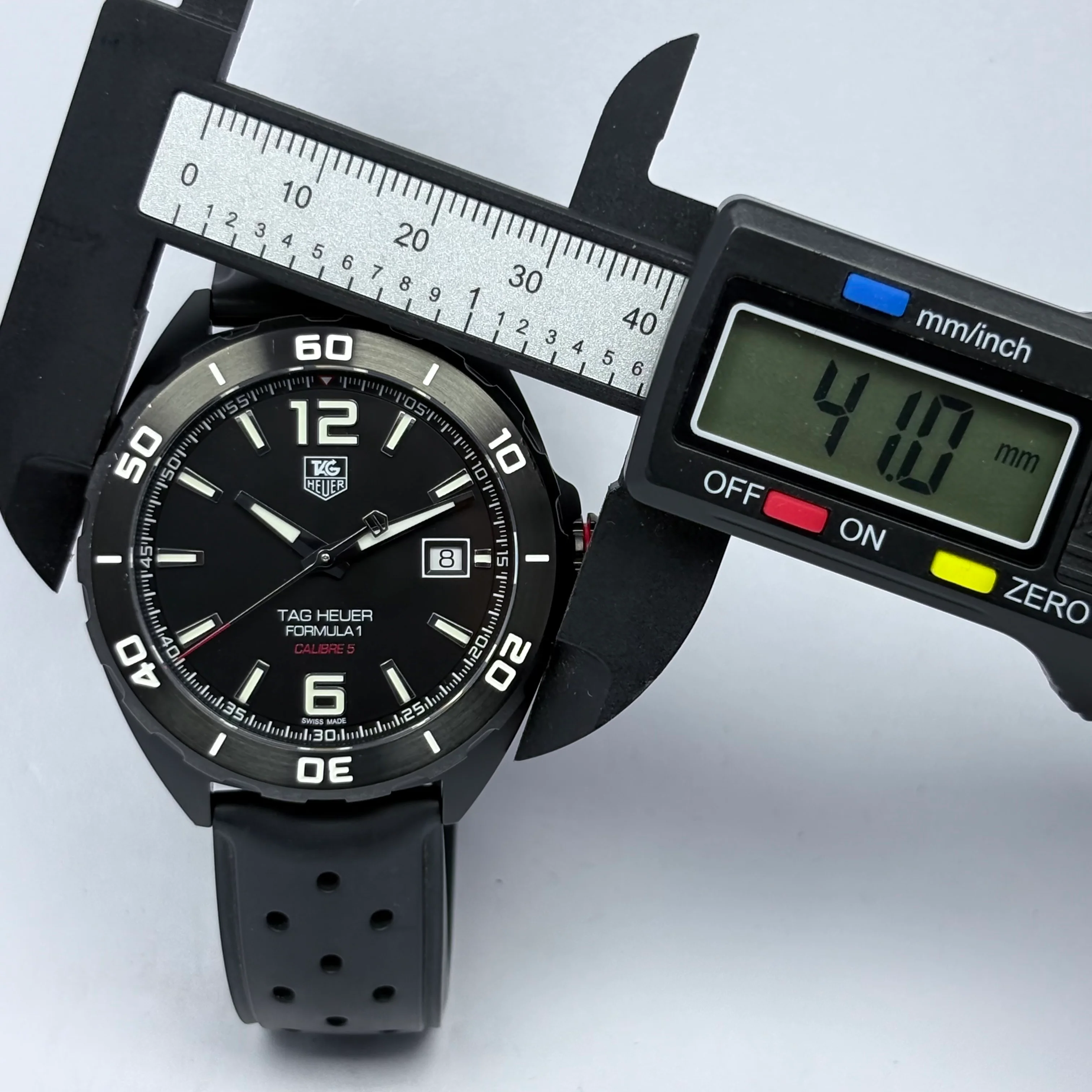 Reloj Tag Heuer Formula 1 Calibre 5 Automático - Image 11