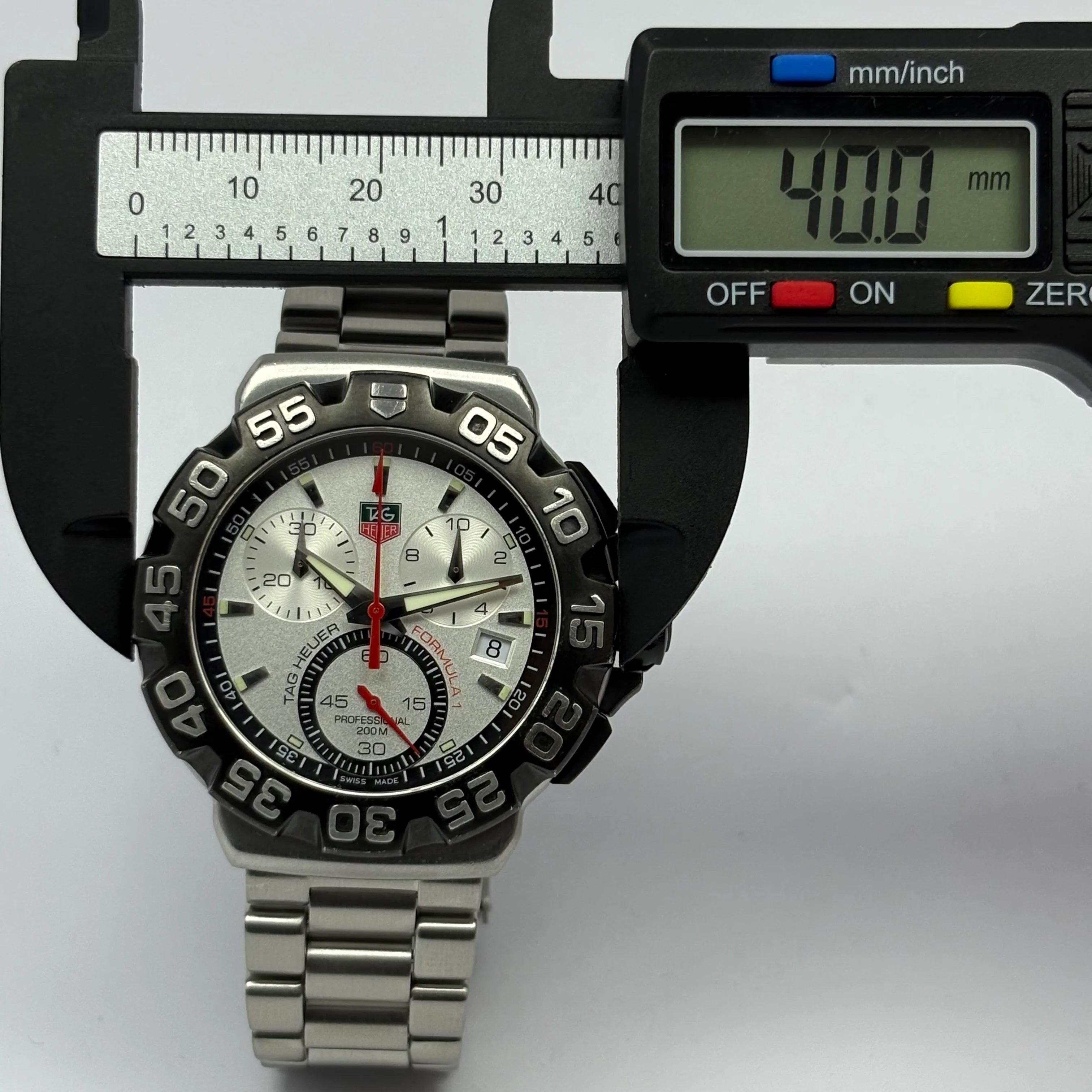 Reloj Tag Heuer Fórmula 1 Crono Quartz - Image 7