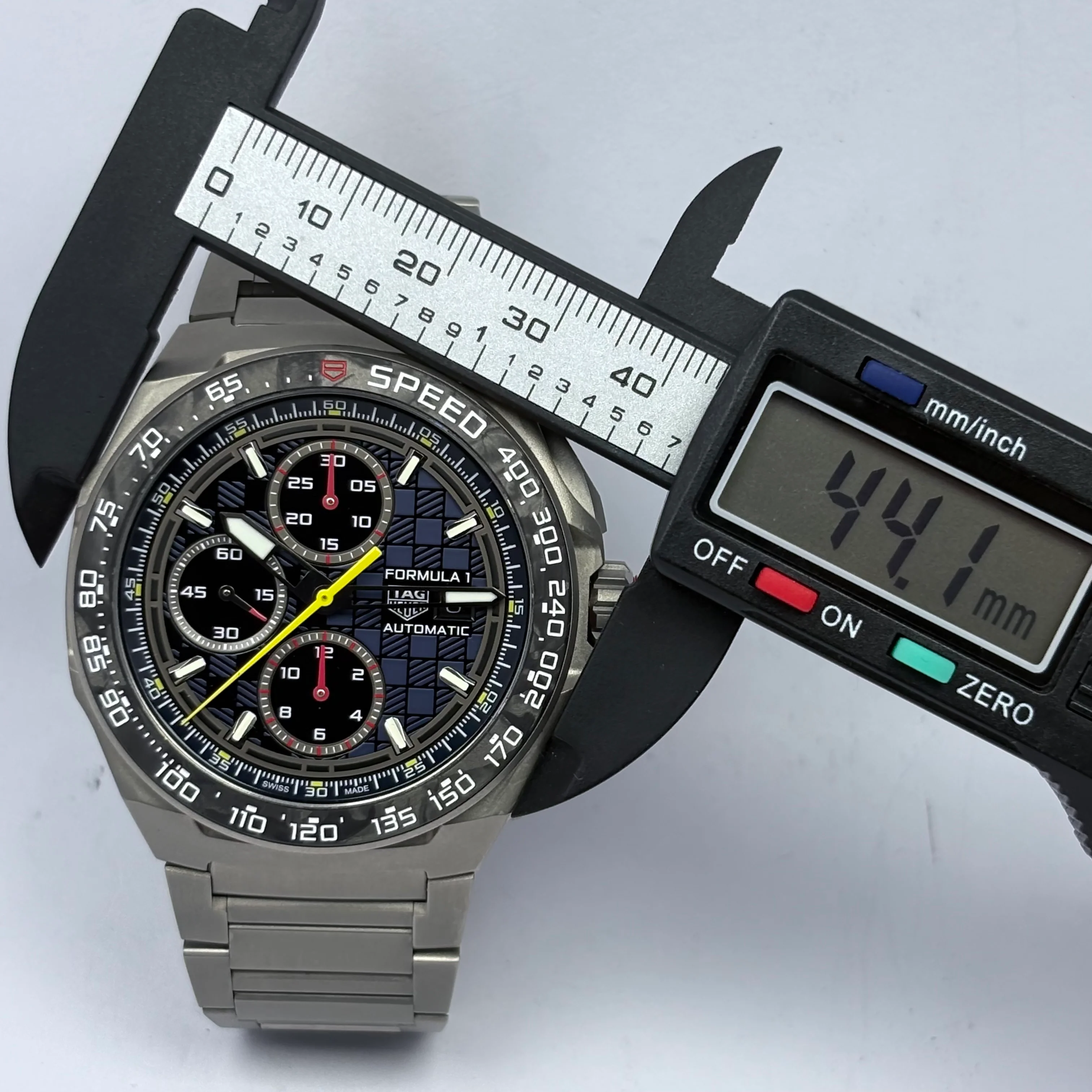 Reloj Tag Heuer F1 X Oracle Red Bull Racing Automático CBZ2080 - Image 8