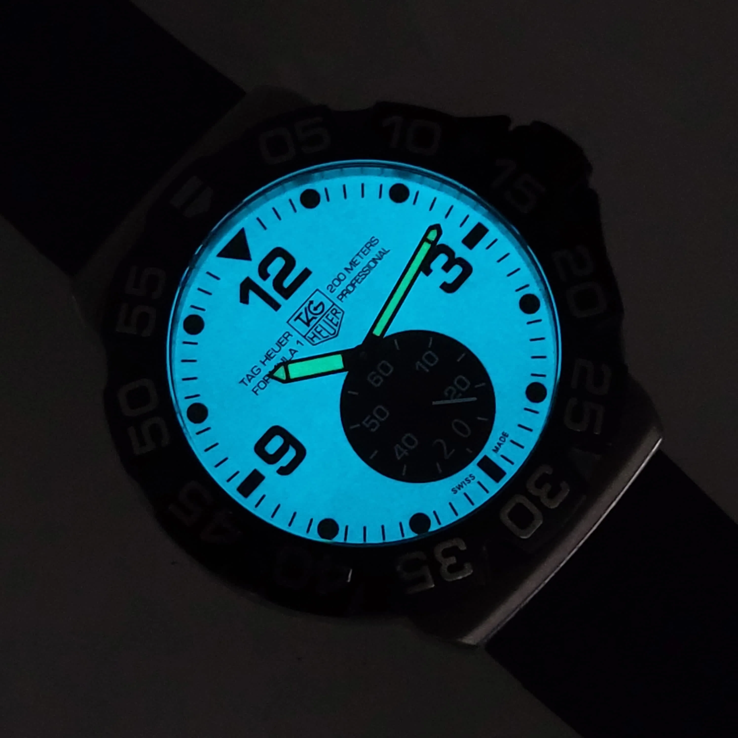 Reloj Tag Heuer Fórmula 1 Full Lumen Quartz - Image 2
