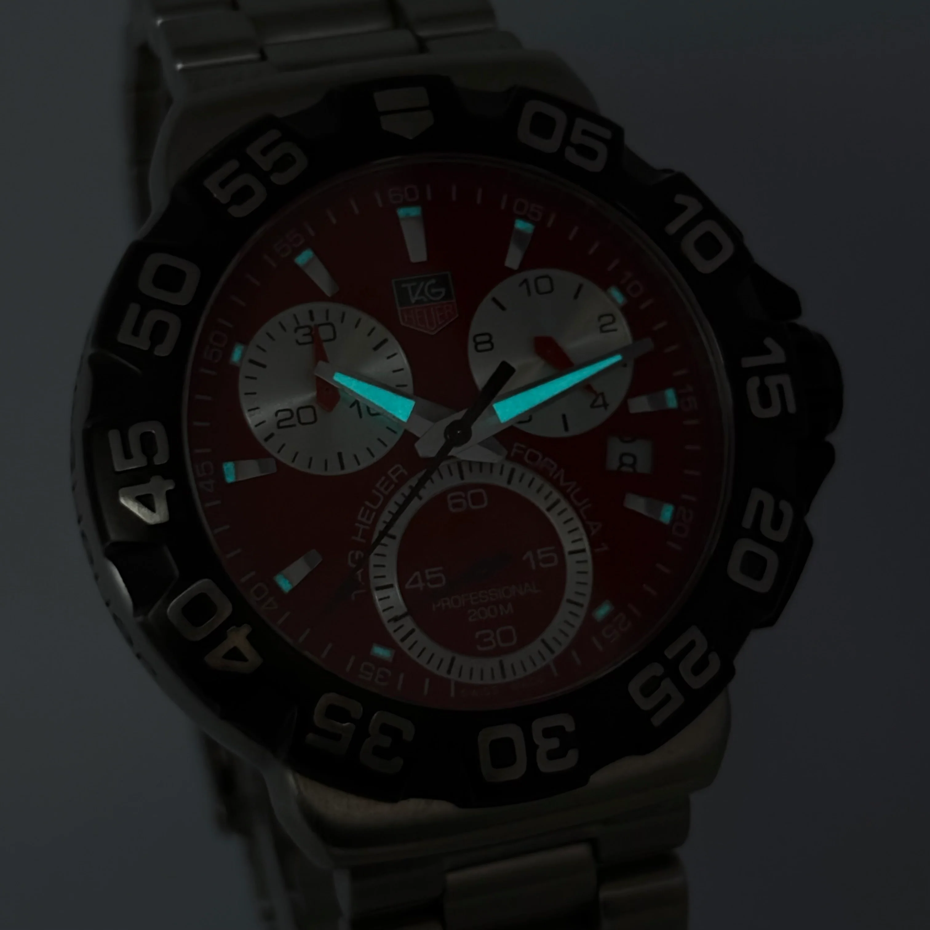 Reloj Tag Heuer Fórmula 1 Quartz Rojo - Image 7