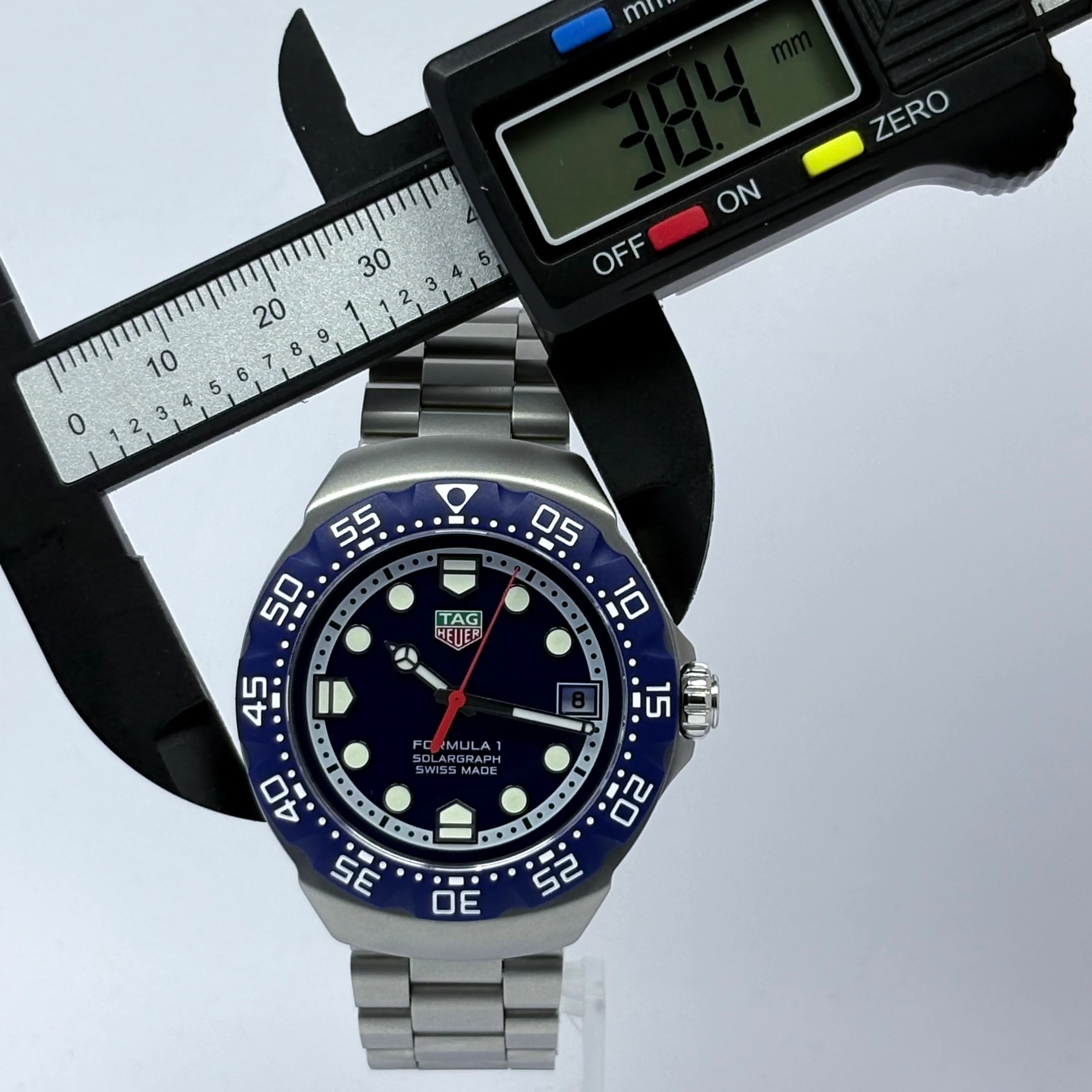 Reloj Tag Heuer Fórmula 1 Solargraph Quartz - Image 10