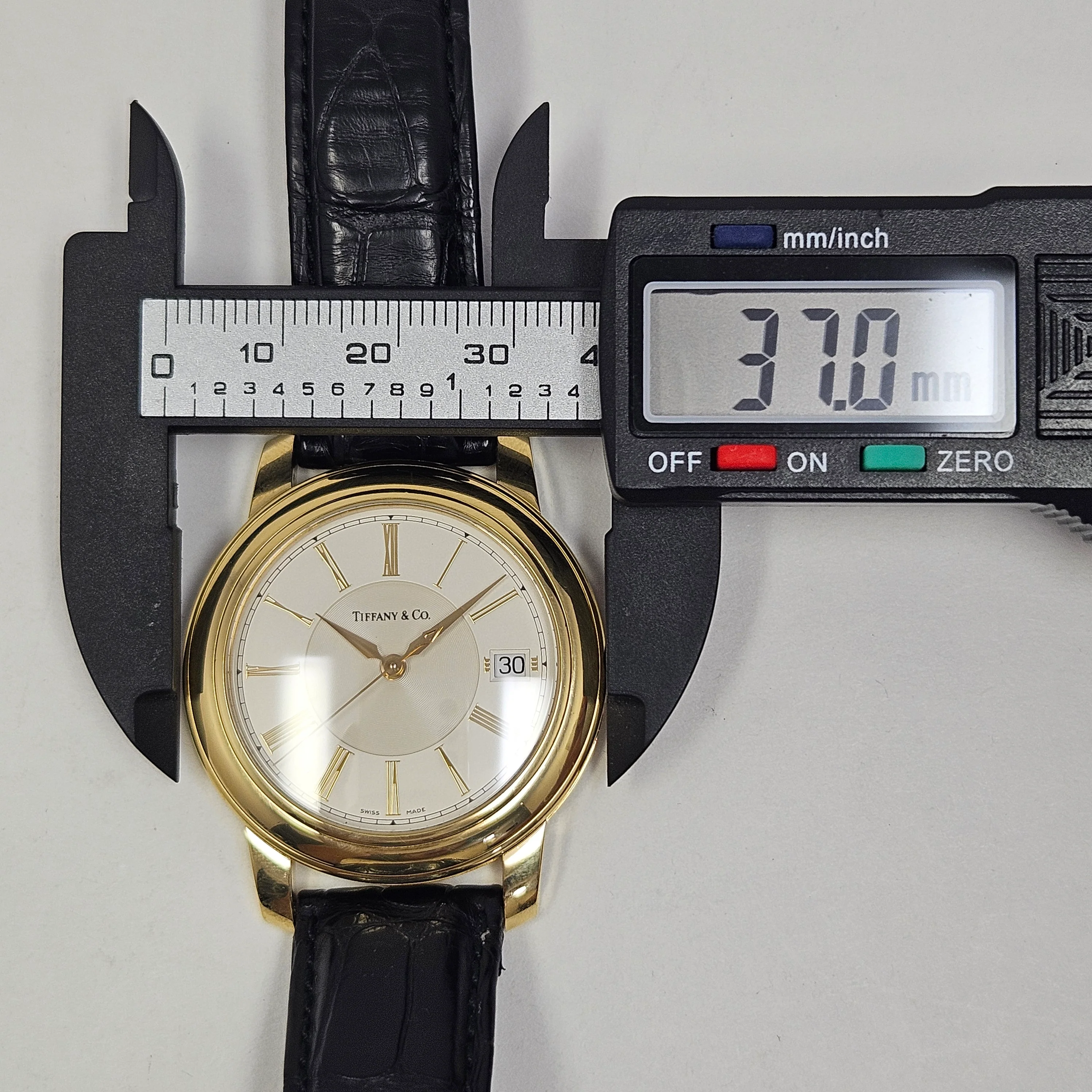 Reloj Tiffany & Co. Atlas Round Automático Oro 18k - Image 10