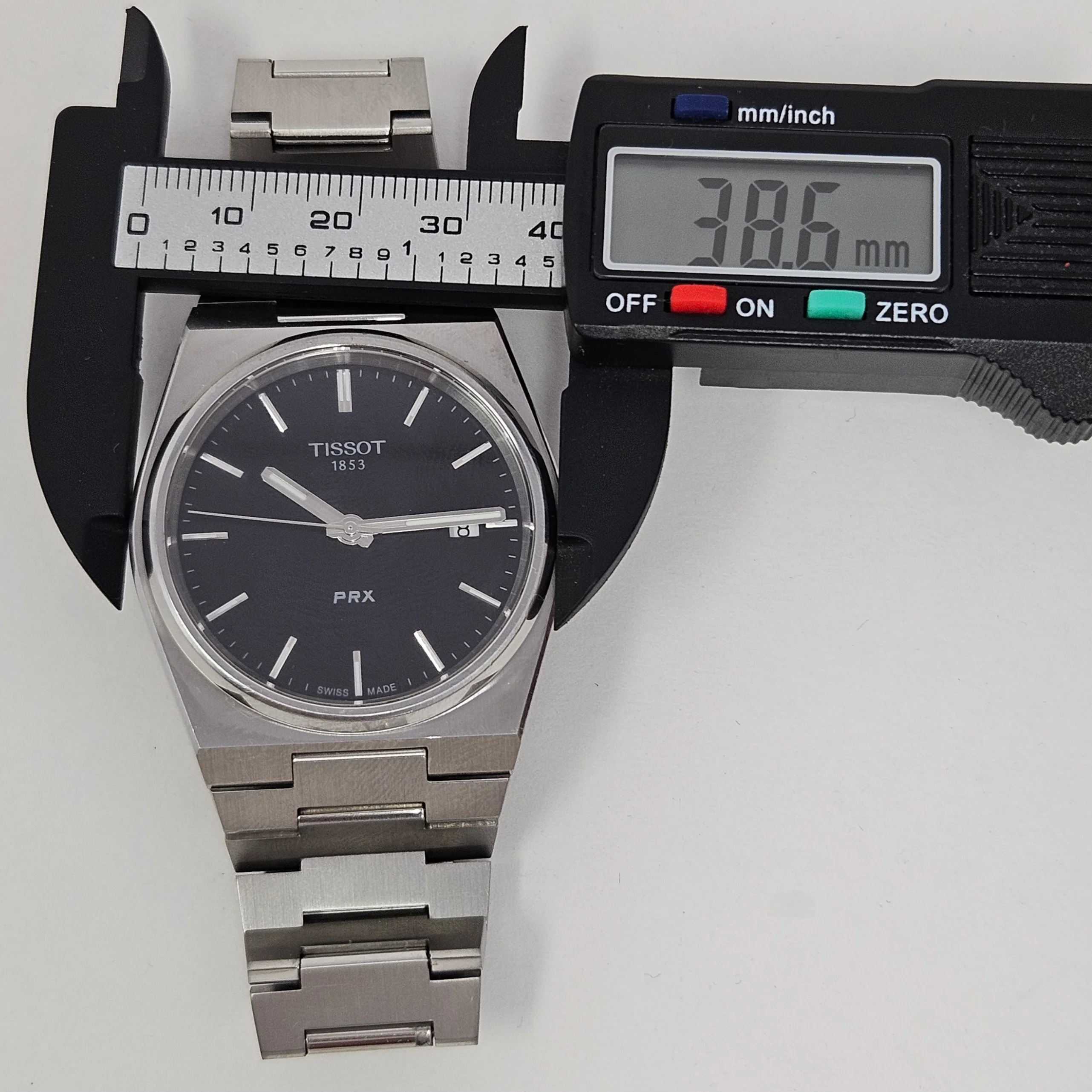 Reloj Tissot PRX Negro Quartz - Image 7