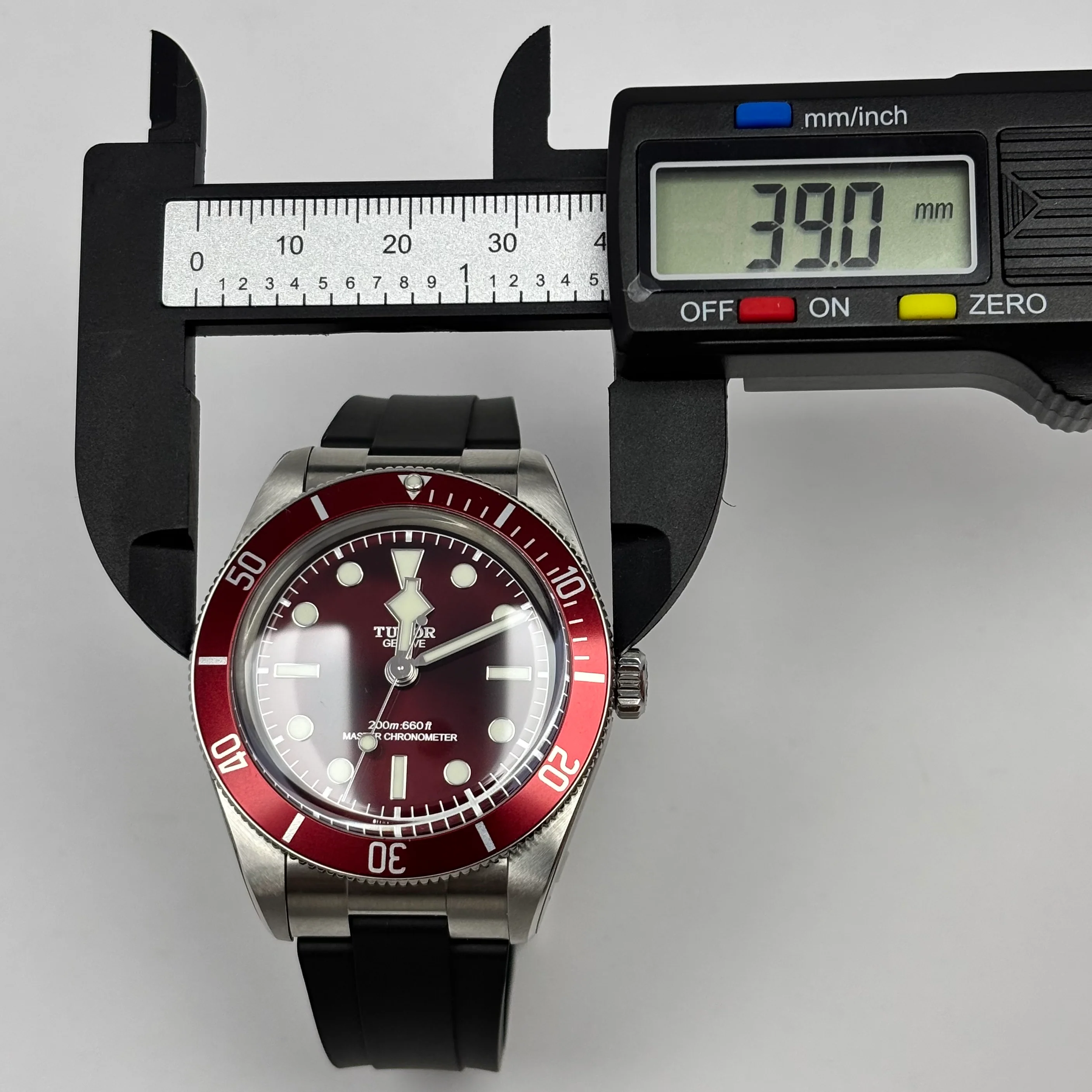 Reloj Tudor Black Bay 58 Burdeos Automático - Image 10