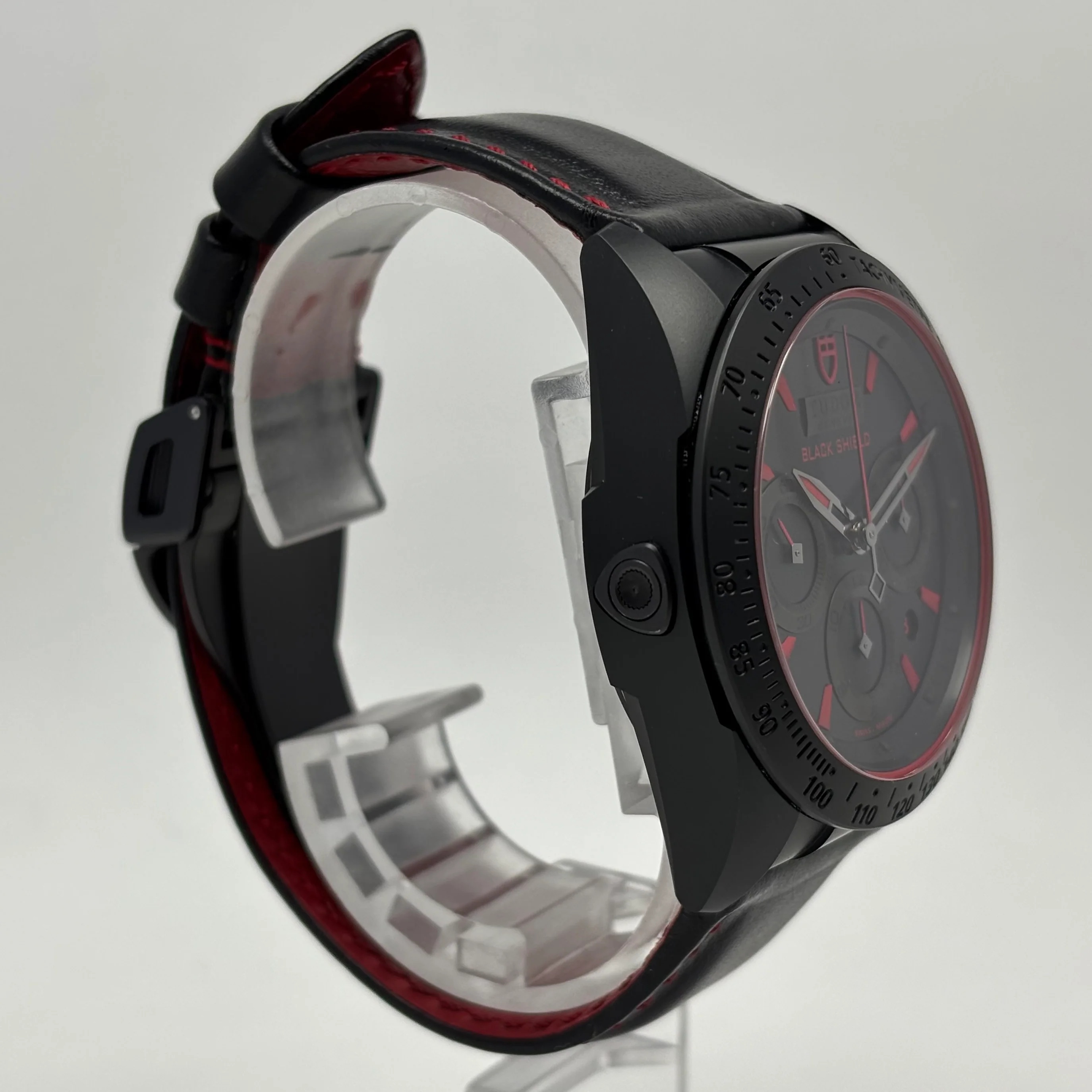 Reloj Tudor Fastrider Black Shield 42000CR Automático - Image 5