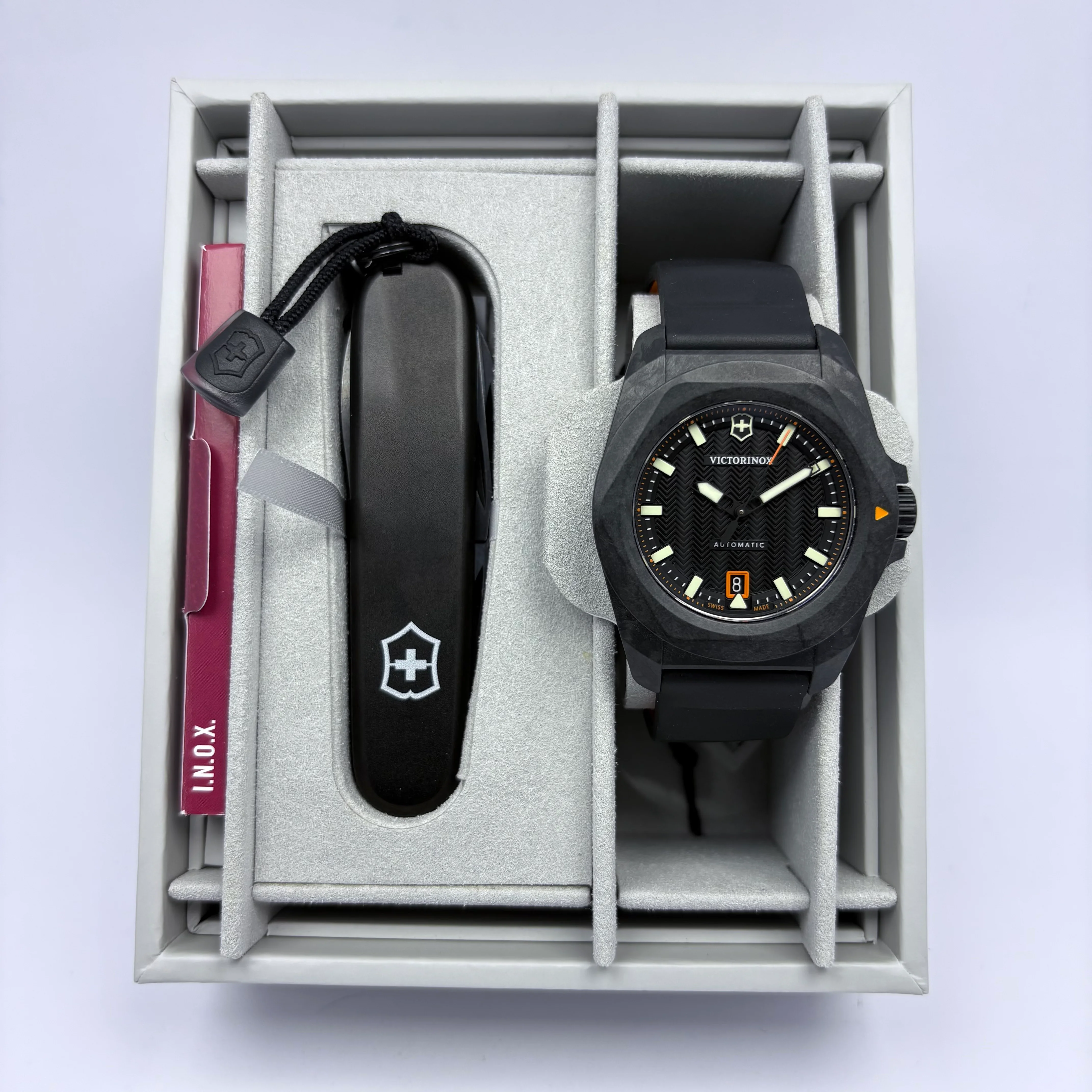 Reloj Victorinox I.N.O.X. Carbono Automático - Image 2