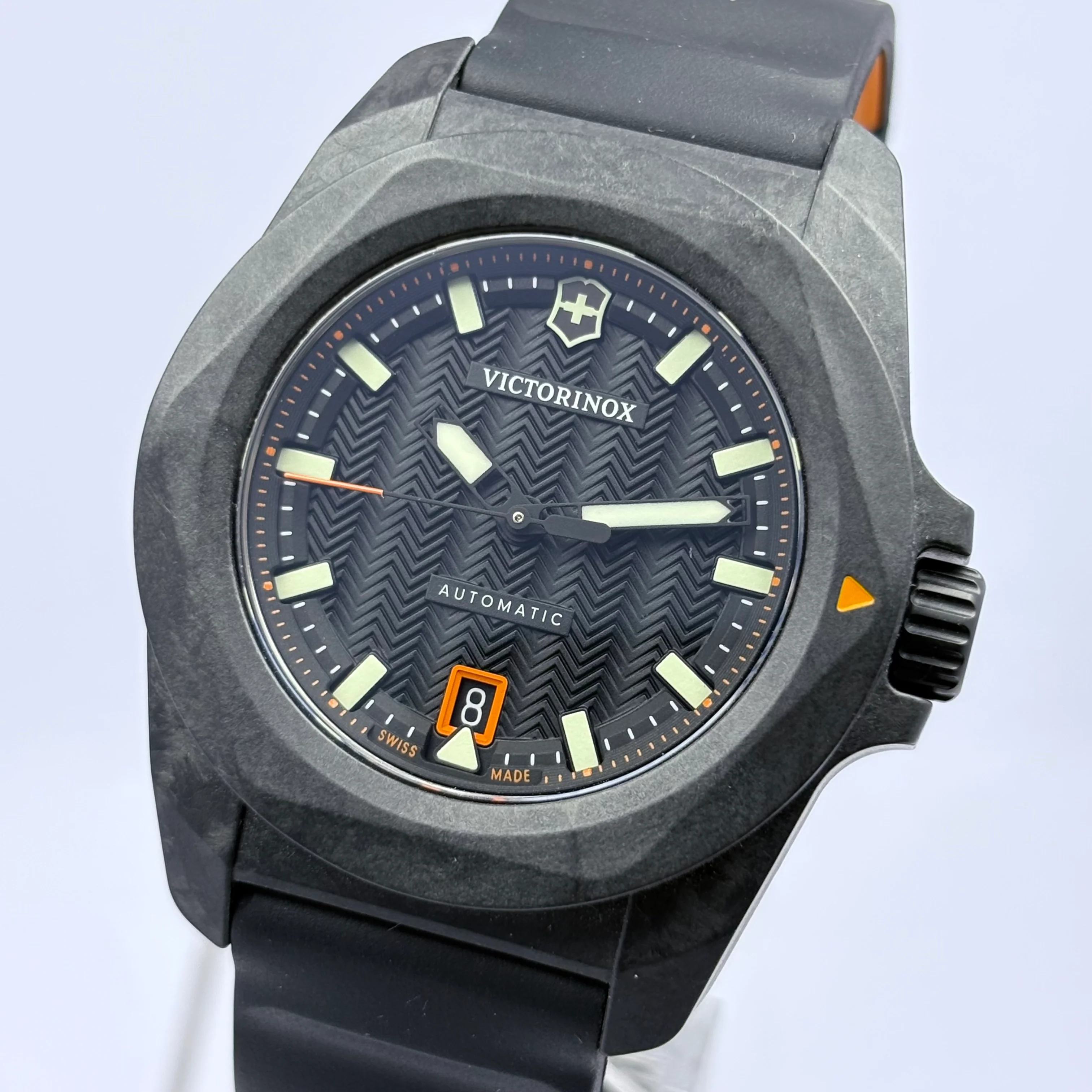 Reloj Victorinox I.N.O.X. Carbono Automático - Image 4