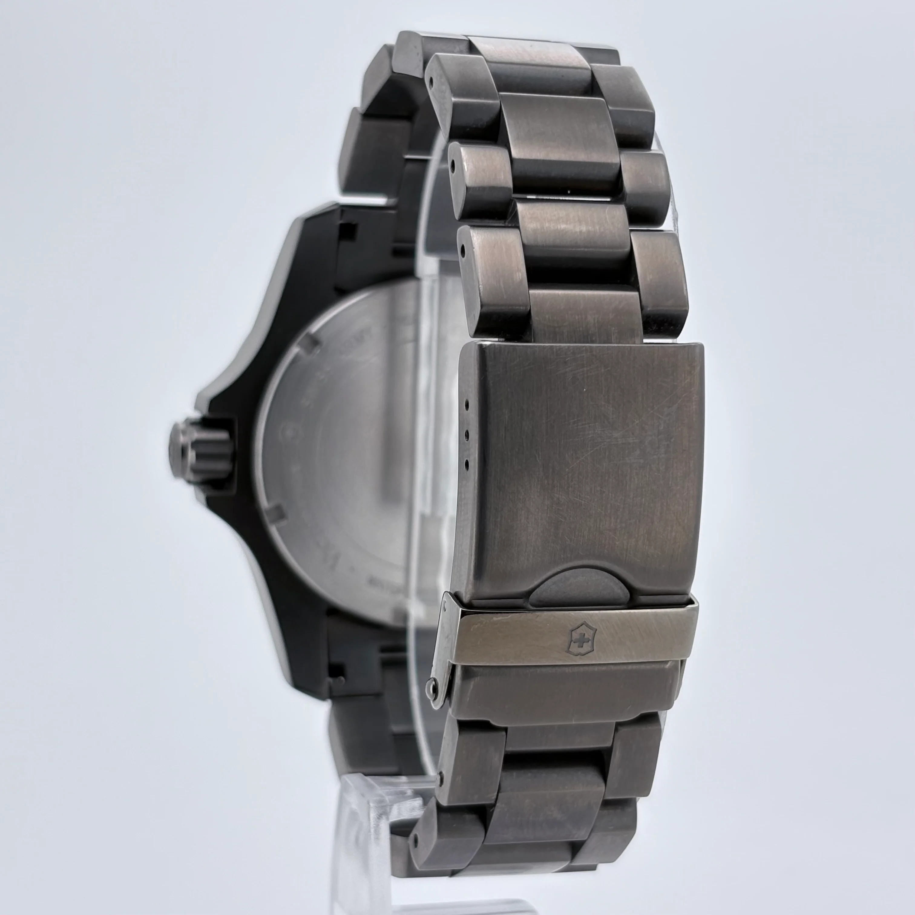 Reloj Victorinox Swiss Army Dive Master Marine 500 Black Ice Quartz 3️⃣ - Image 6