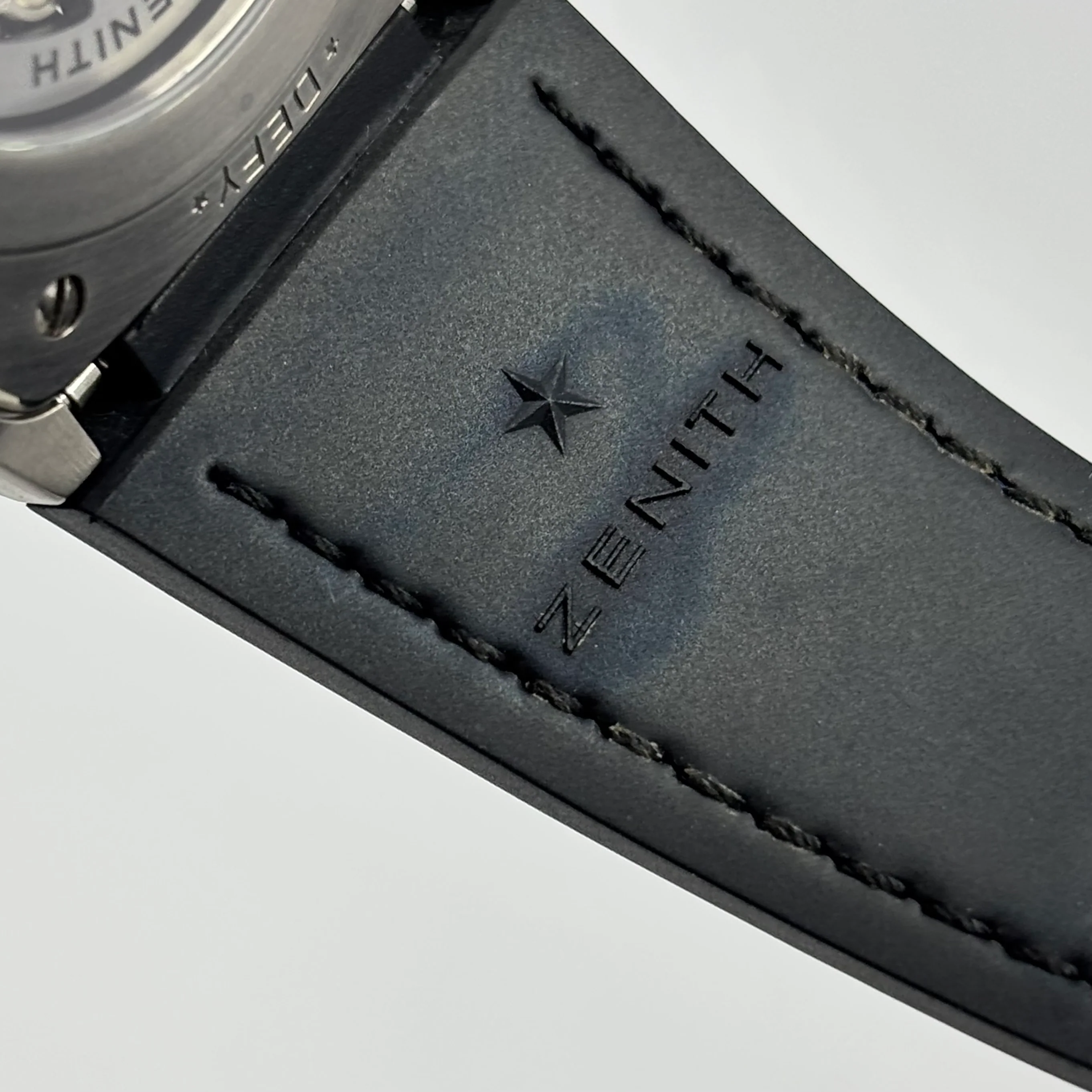 Reloj Zenith Defy Classic Automático - Image 7